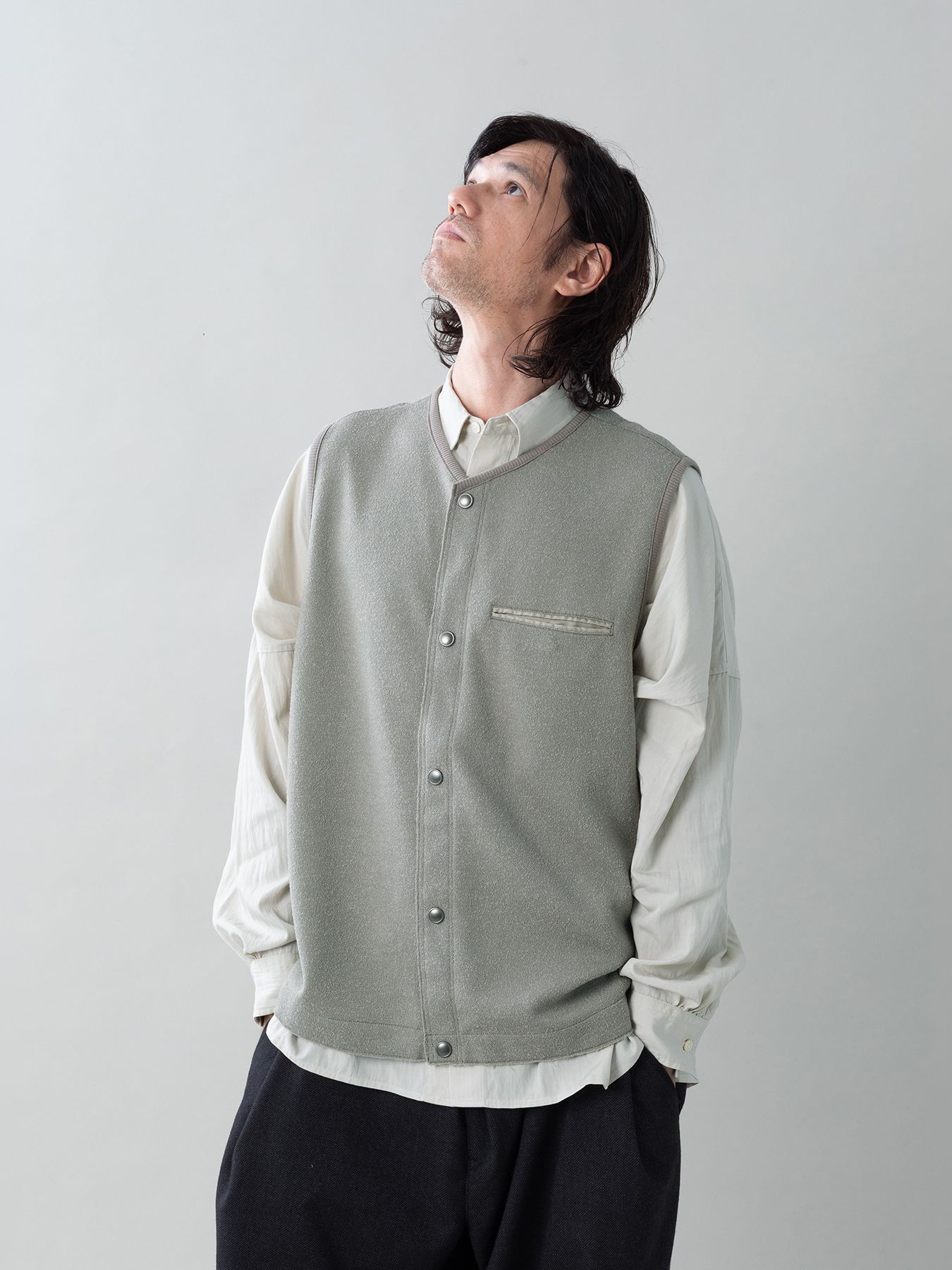 【予約品 5月27日(水) 締切】BOUCLE-VEST / ウール混ブークレー ベスト / ベージュ