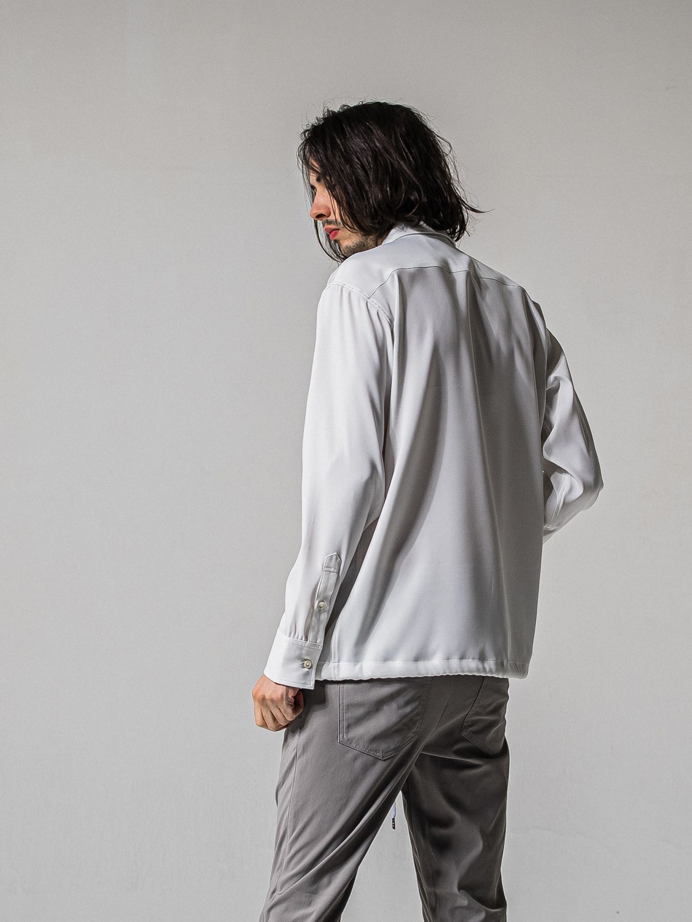 【予約品 11月16日(日) 締切】PULL OVER SATIN SHIRT / ジッププルオーバー サテンシャツ / ホワイト