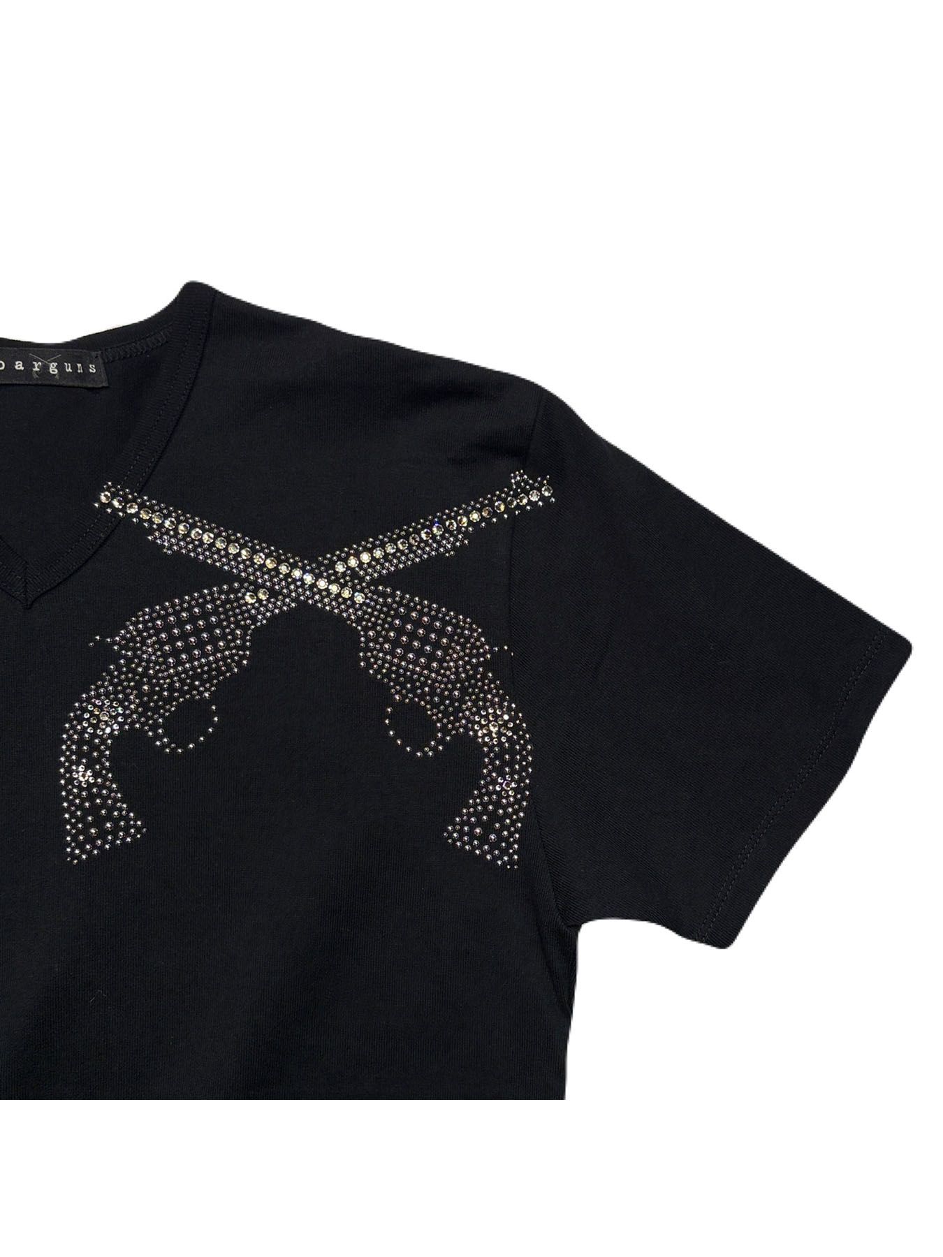 【予約品 3月9日(月) 18:00 締切】FRONT CROSSGUN T / クリスタル メタル クロスガン Vネック Tシャツ / ブラック
