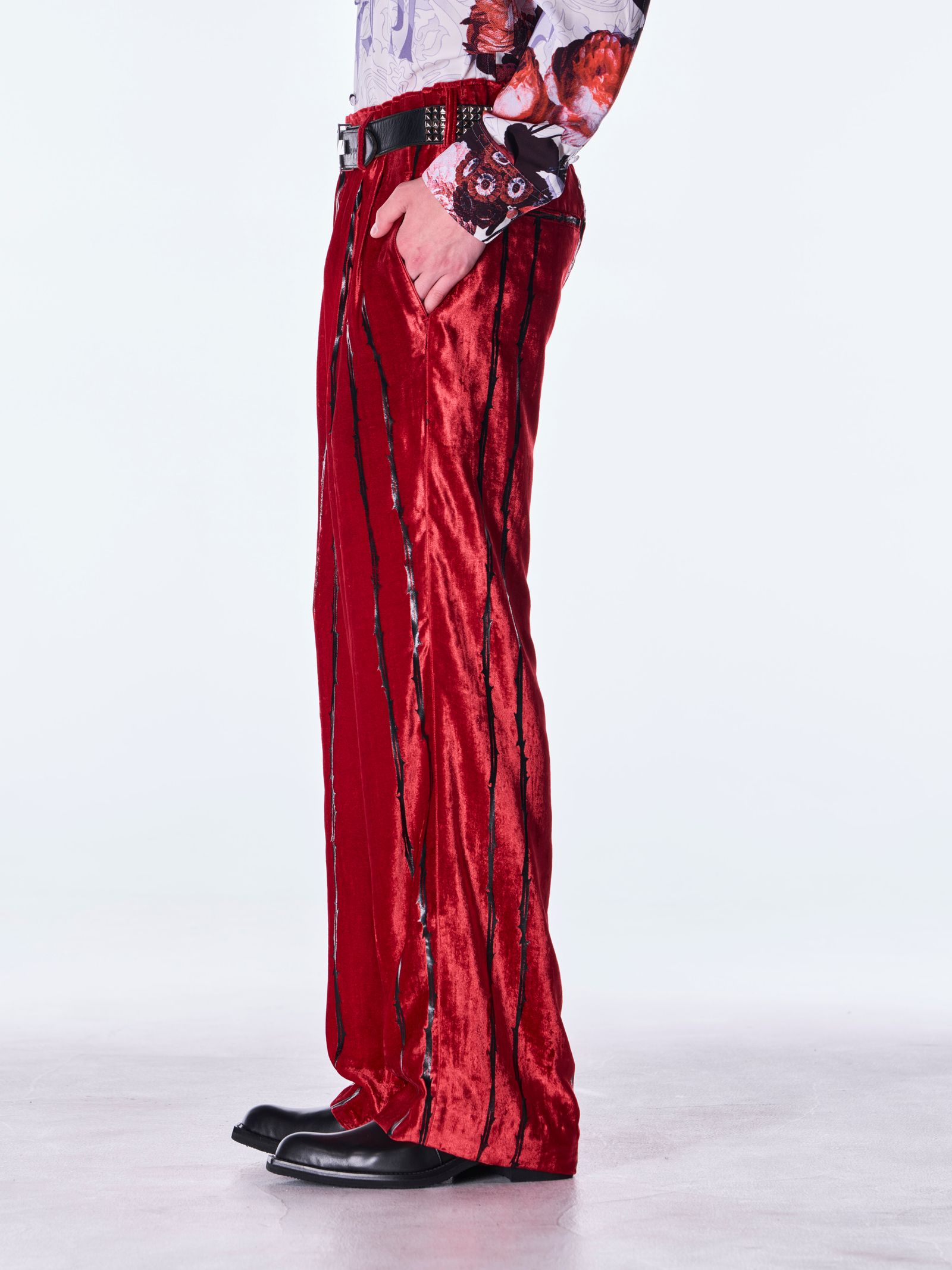 【予約品 6月29日(月) 締切】TOGE Velvet Wide Slacks / ベルベット ワイドスラックス / レッド