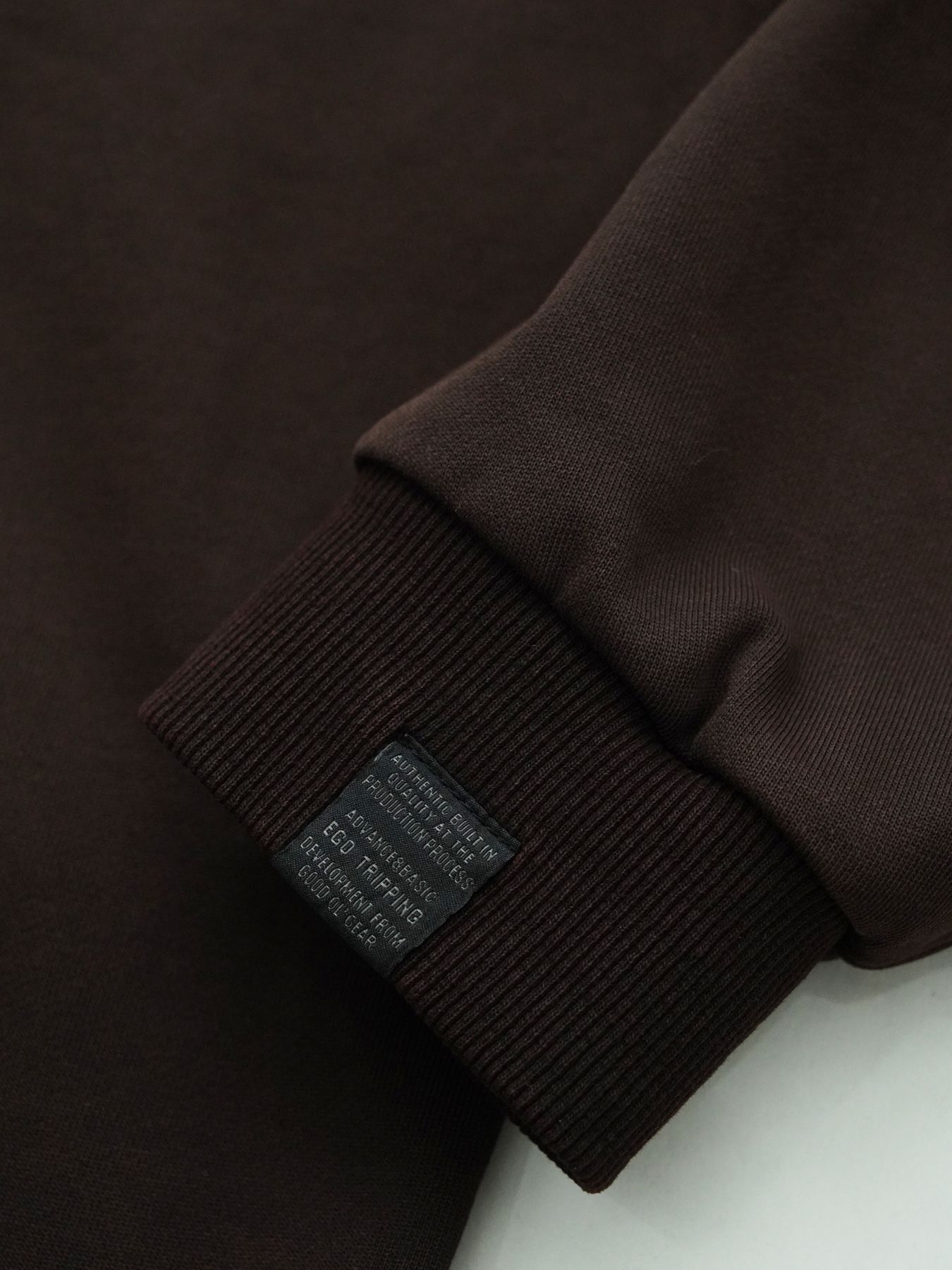 【予約品 10月26日(日) 締切】3DSWEAT / Vネックスウェット / D.BRICK