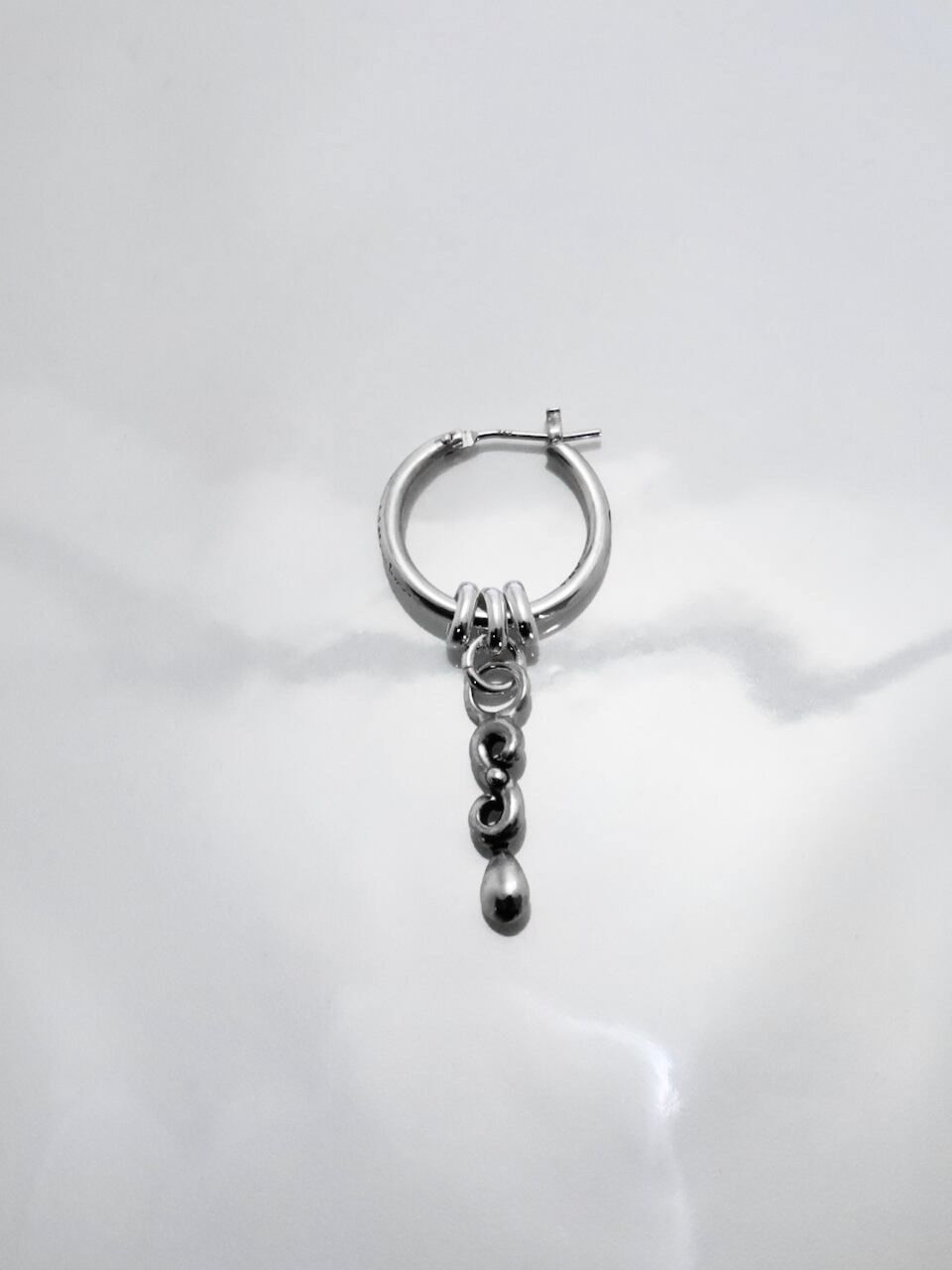 《受注生産》 THIN HOOP -raised by wolves- [LARGE] with OVAL and TEARDROP / レイズド・バイ・ウルヴス シンフープ L ウィズ オーバル&ティアドロップ / 注文から2～3週間後入荷予定