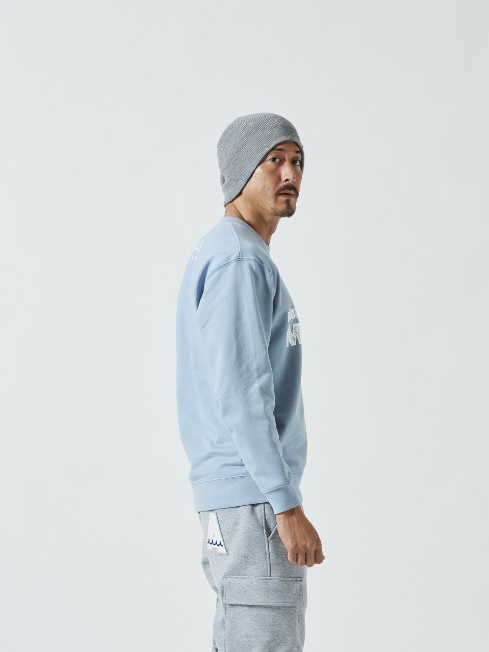 (予約品)  Trimming Pocket L/S Tee / Tシャツ / サックス 【Acanthus×muta】 8月下旬頃入荷予定