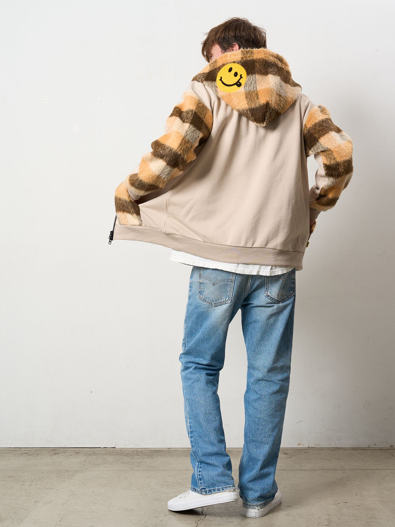 【予約品 5月8日(木) AM10時 締切】 ヘビーウエイト裏毛パイル-シャギーチェックサガラパッチワーク ビックジップワイドパーカー / ベージュ