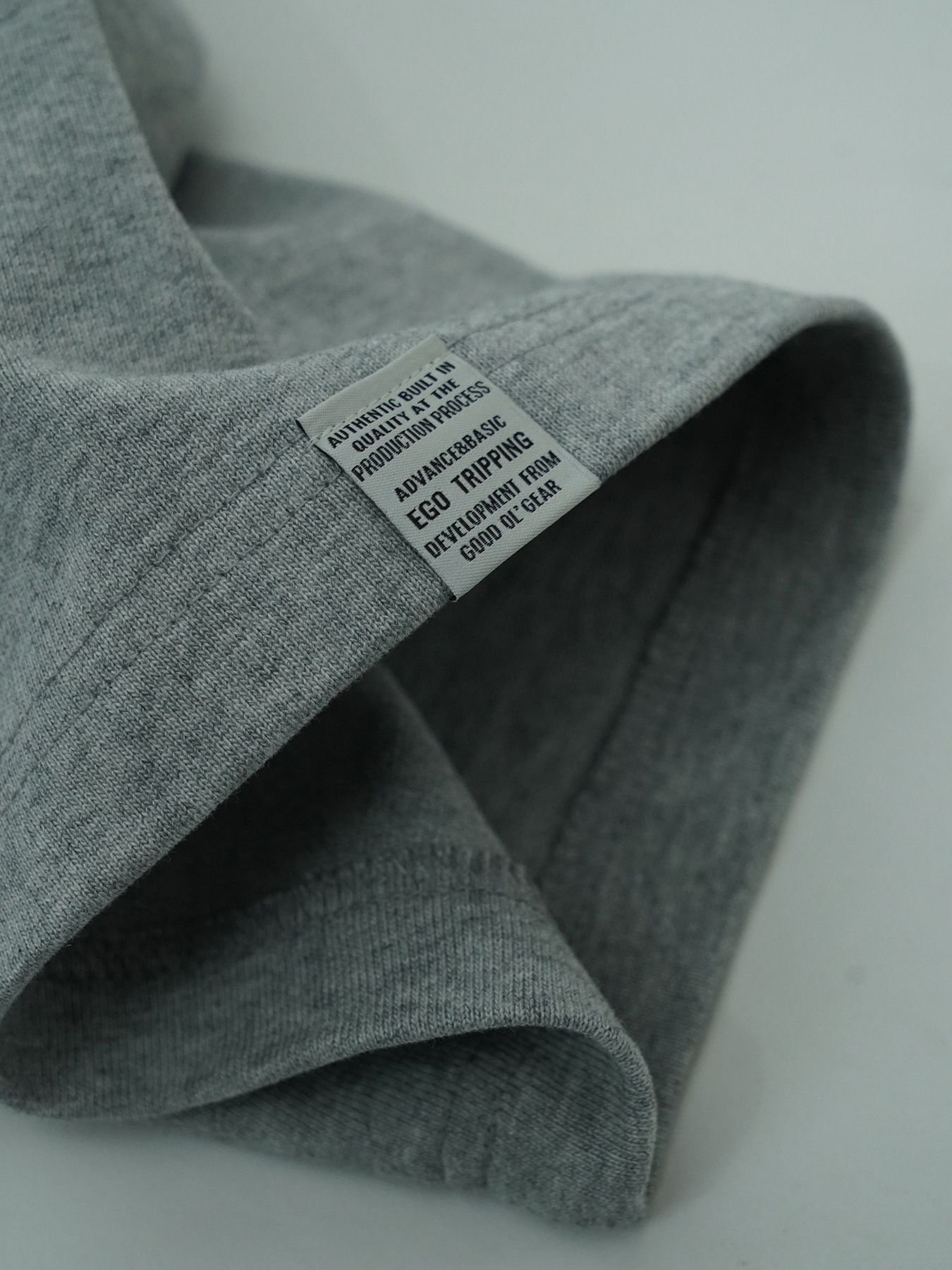 【予約品 2月1日(日) 締切】HEAVYJERSE spiky / ロゴ刺繍 Tシャツ / 杢グレー×ホワイト