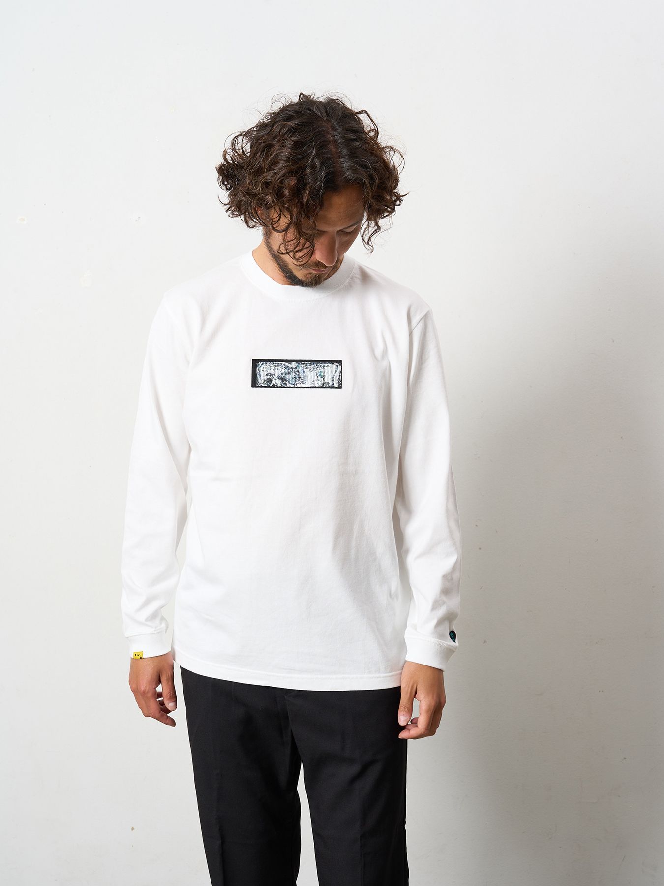 【予約品 5月8日(木) AM10時 締切】 5.6ozコットン天竺 スターグラムハート＆シークインLS Tシャツ / ホワイト