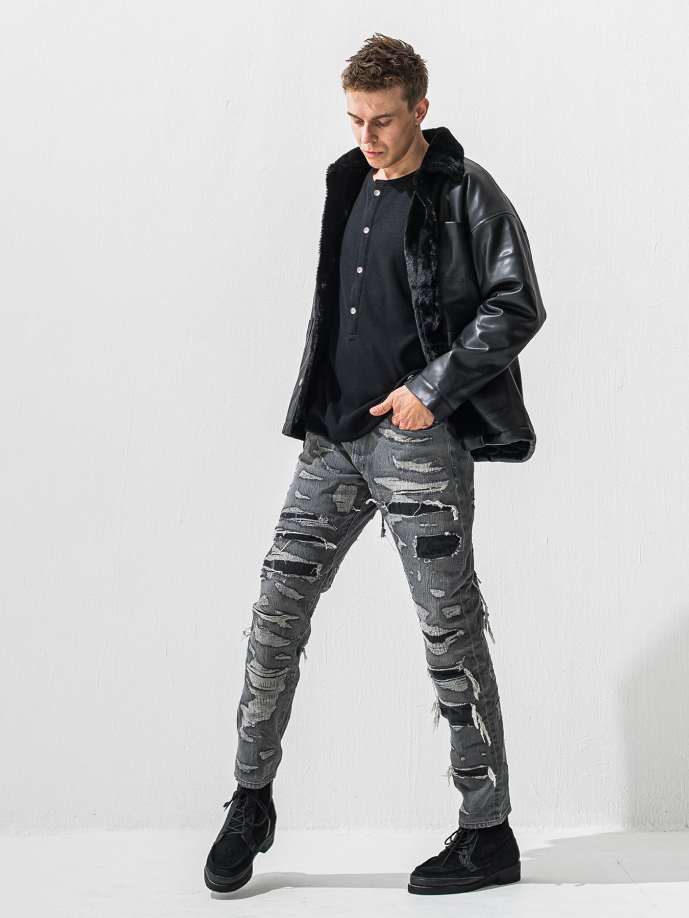 【予約品 9月6日(日) 締切】SCOTT JEANS / ライトオンスヴィンテージジーンズ / ブラック スペシャルクラッシュ