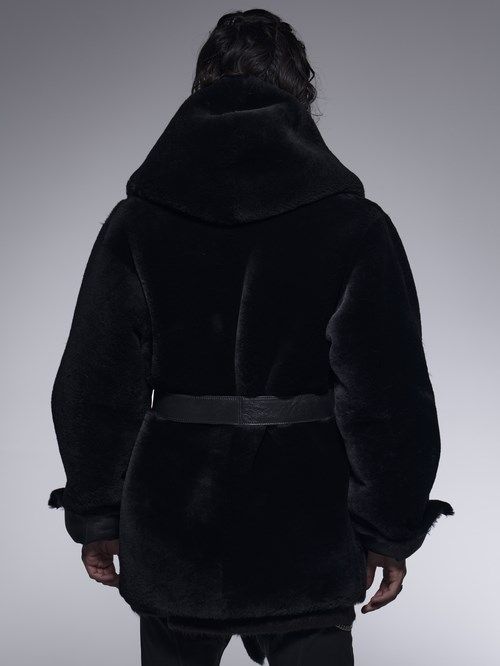 《予約品》 ShawlHoodMoutonCoat / リバーシブルムートンコート / ブラック 【kiryuyrik】 11月以降入荷予定
