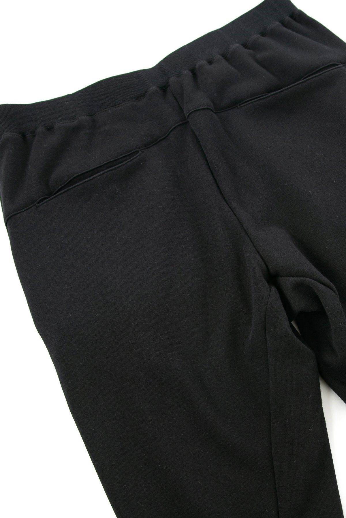 ストレッチコットンポリ ベロア加工ニット サルエルパンツ / BLACK 【STRUM】