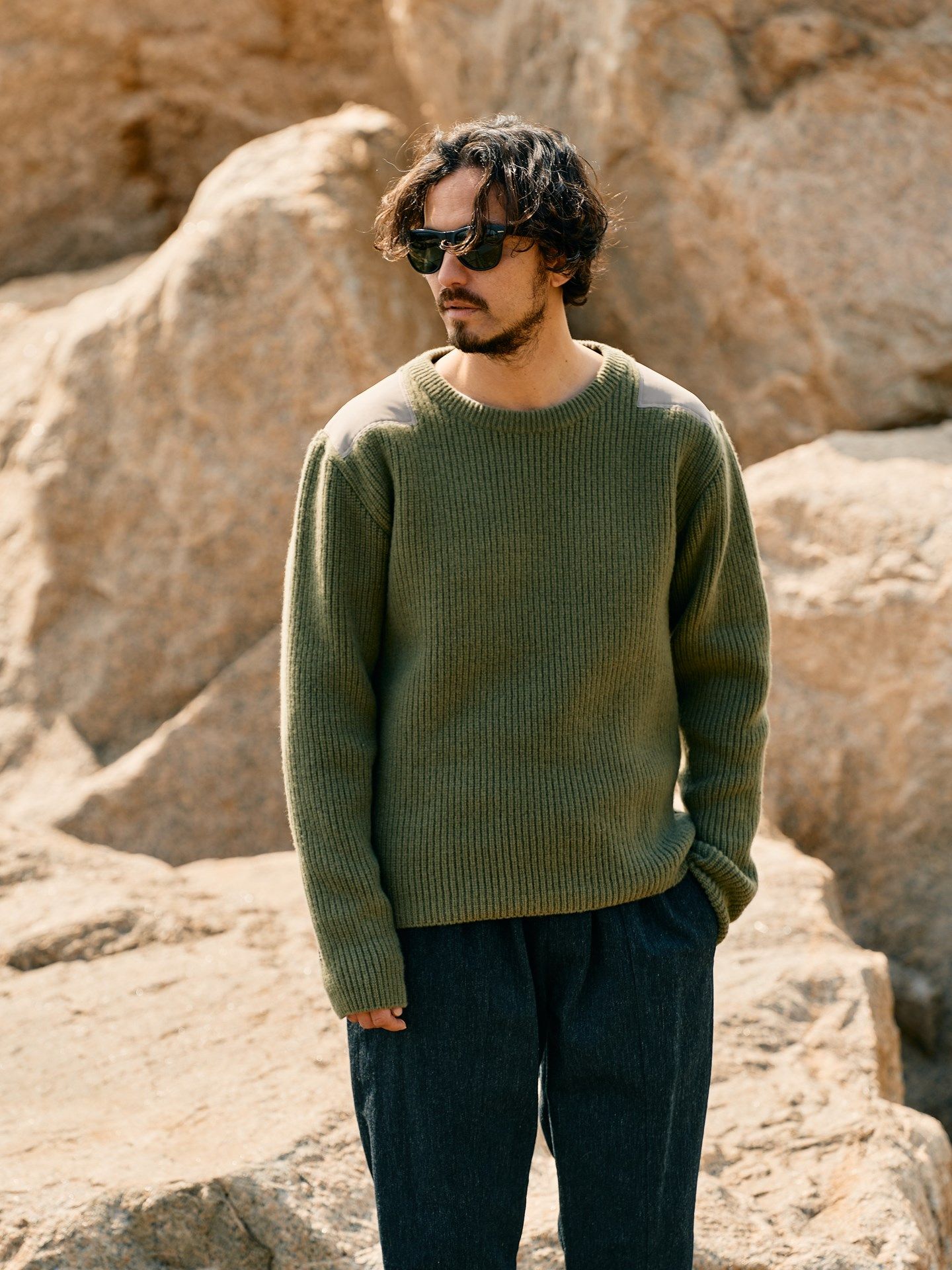 【予約品】 plating cable knit turtle / ニット / カーキ