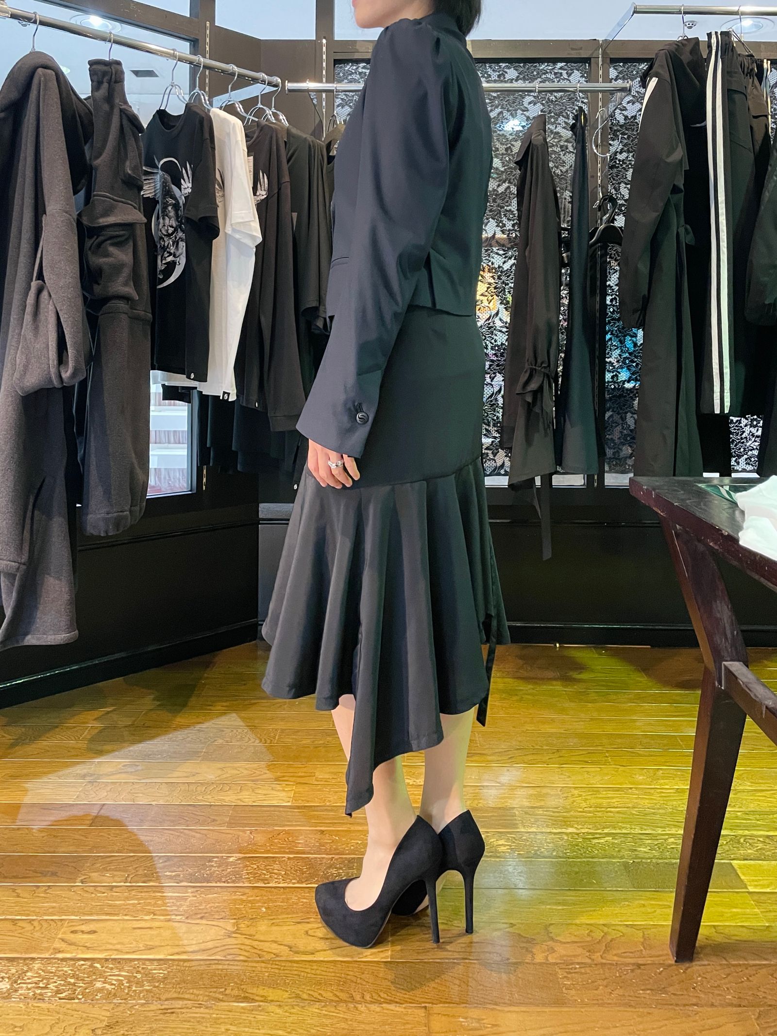 《予約品11月4日 》 WrapFrillSkirt / フリルスカート / ブラック