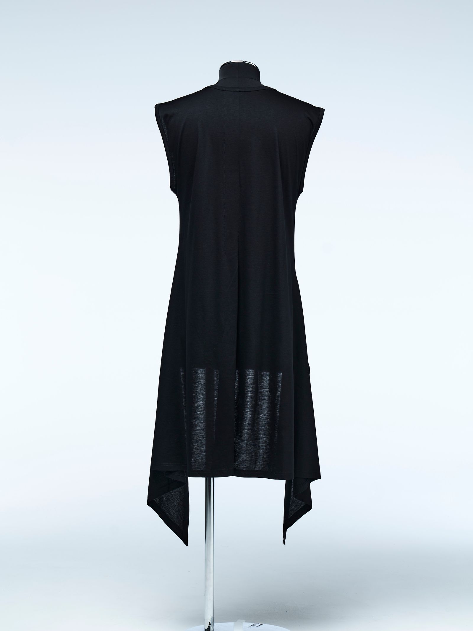 《予約品》 ViscoseOrganicTERRON / フリルノースリーブ  / ブラック 【THE ONENESS】 5月中入荷予定
