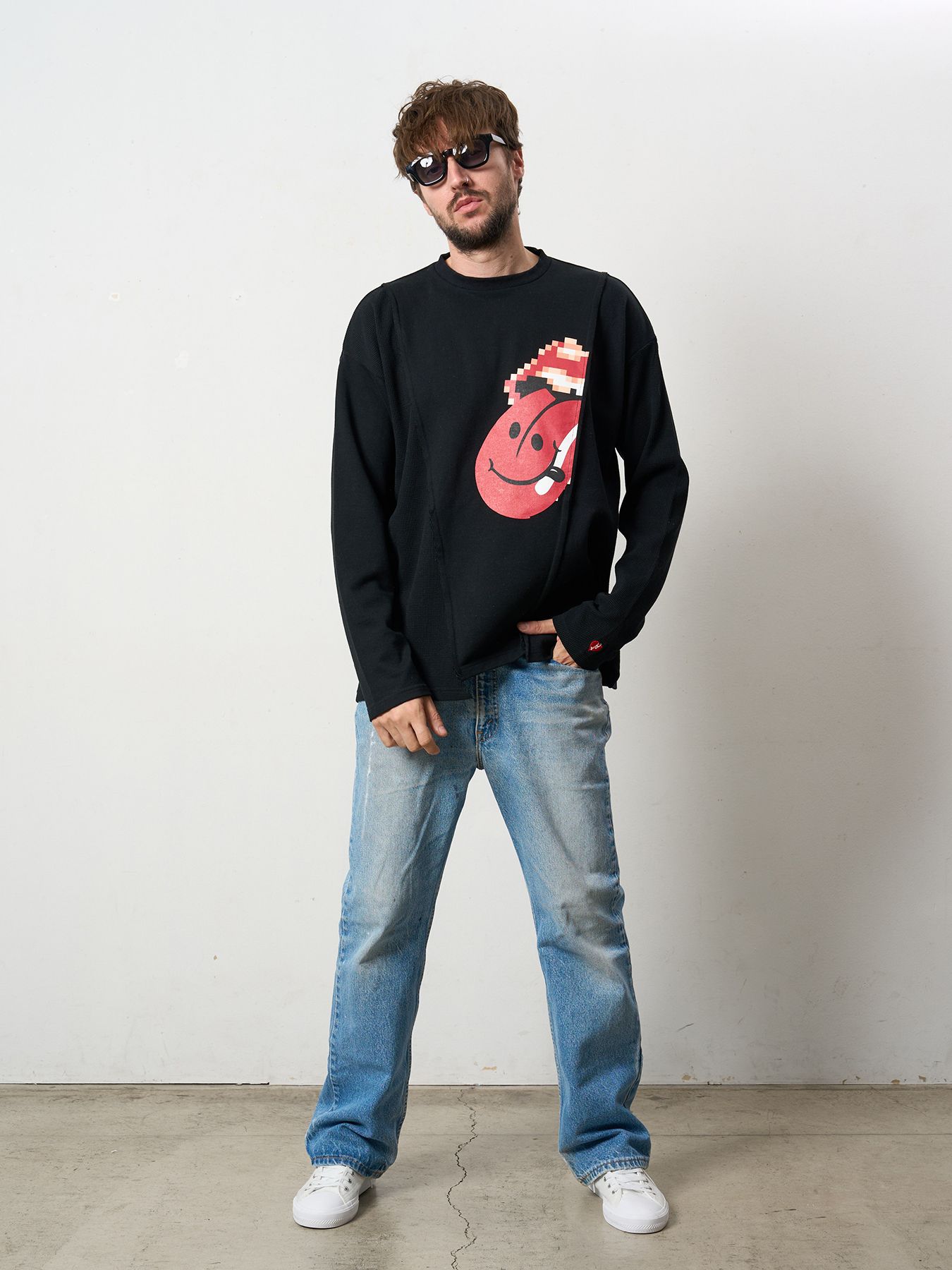 【予約品 5月8日(木) AM10時 締切】 3MIXレイヤードカットオフ モザイクプリント LS ワイドシルエットTシャツ / ブラック