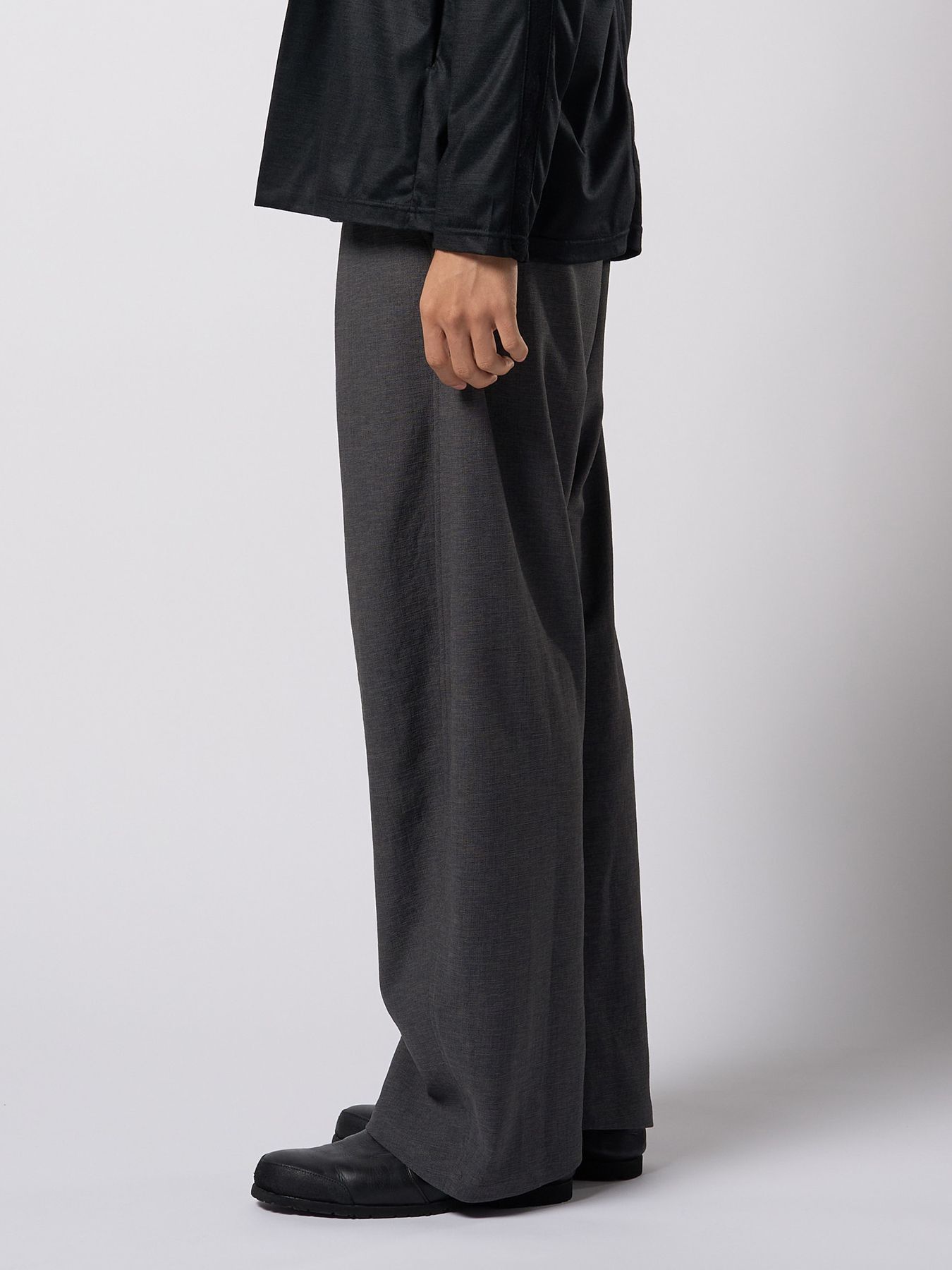 【予約品 9月23日(火) 締切】relax banana slacks / リラックス バナナスラックス / チャコール