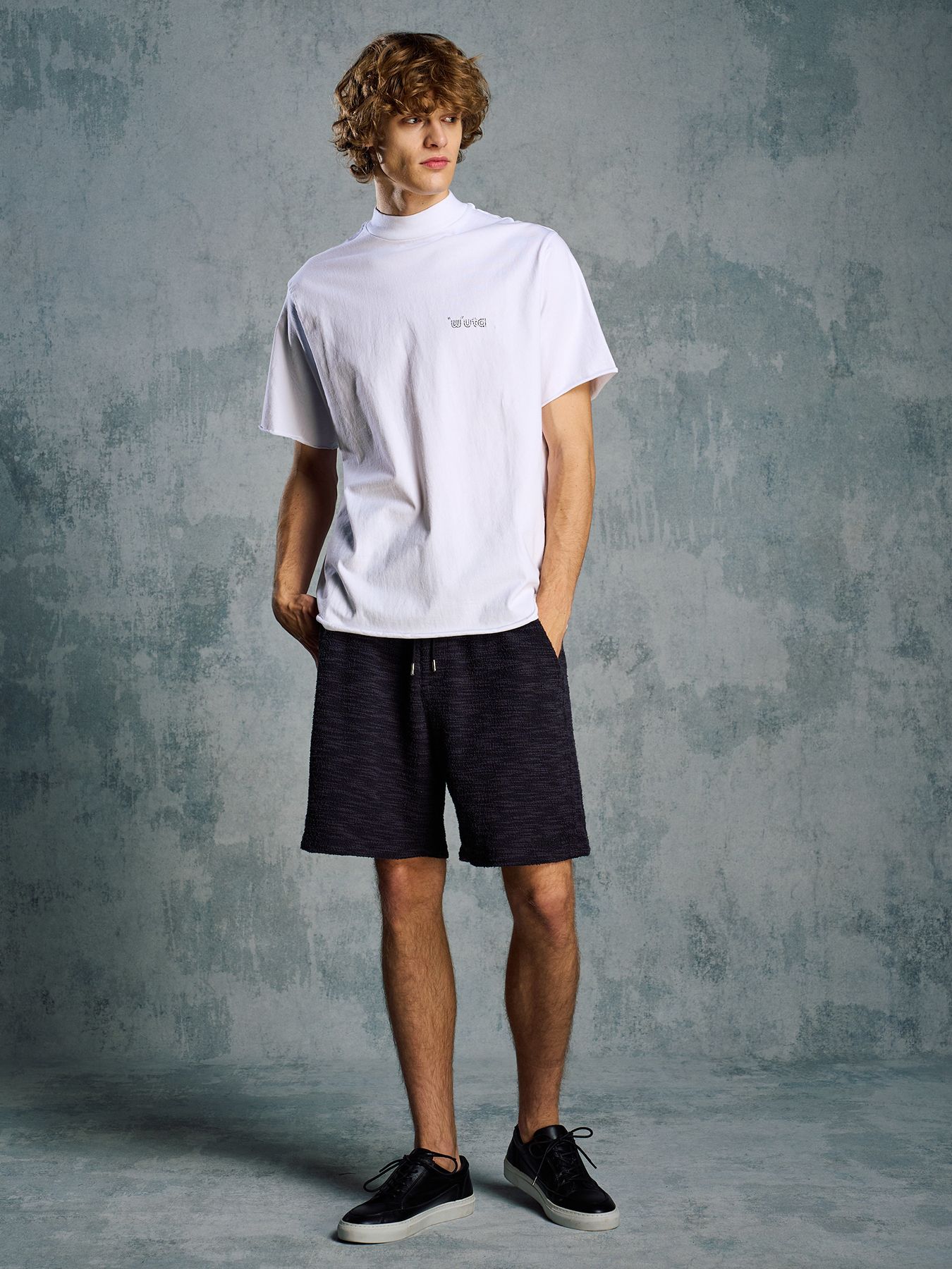 【予約品 1月25日(日) 締切】muta × wjk collection：cut-off mock S/S (printed) / カットオフ モックネック ショートスリーブ / ホワイト