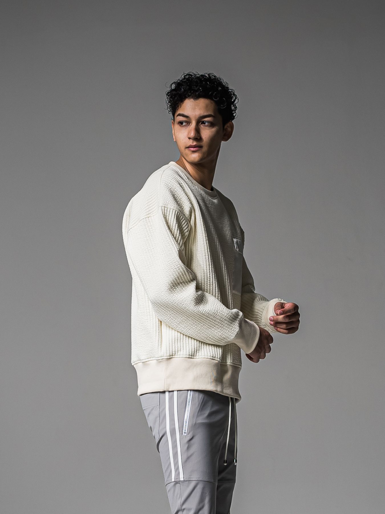 【予約品 】STRIPE QUILTING DROP TRAINER / ストライプキルティング ルーズトレーナー / オフ