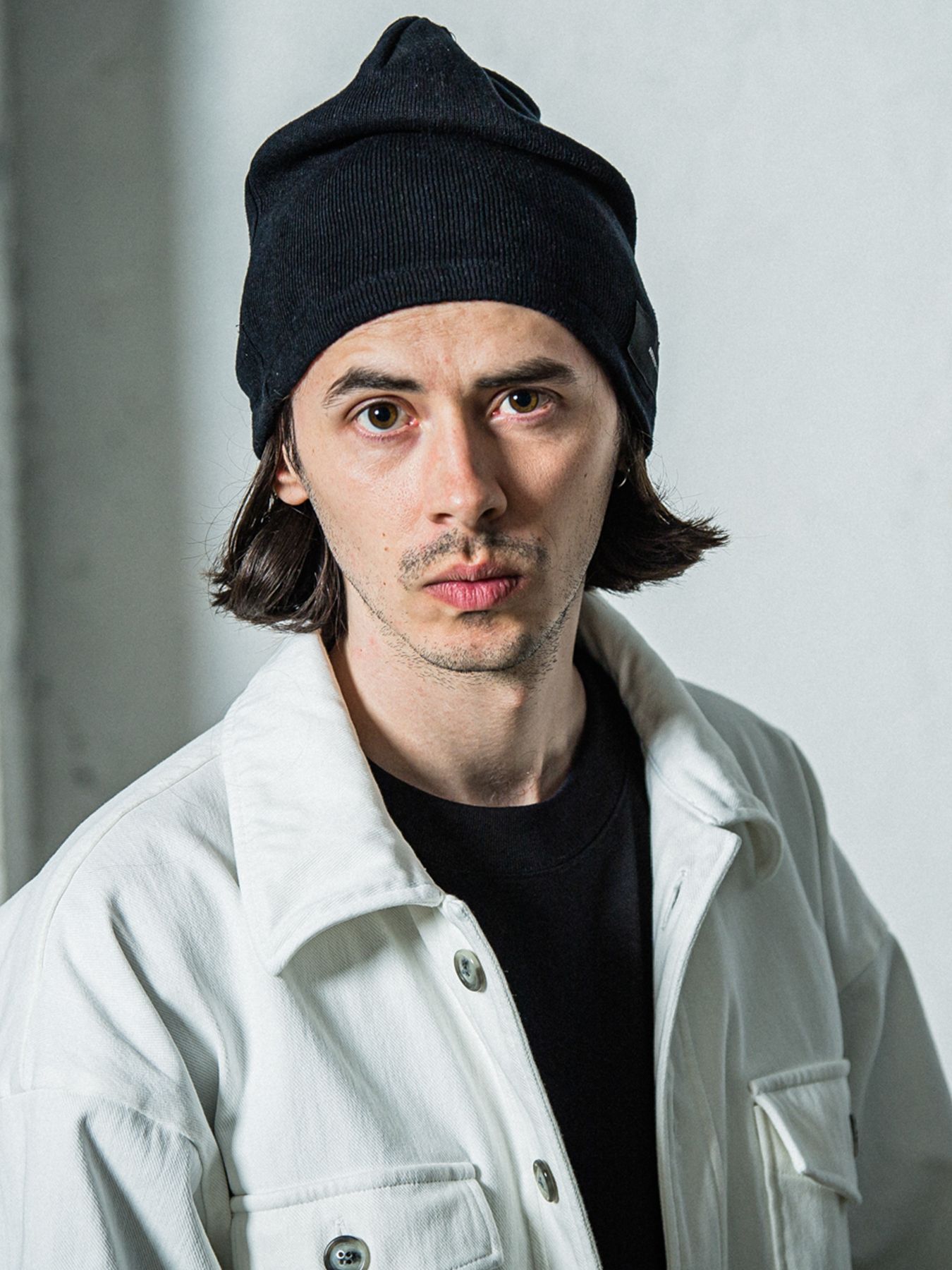 LINEN KNIT CAP / リネン ロゴタグ付き ニットキャップ / ブラック