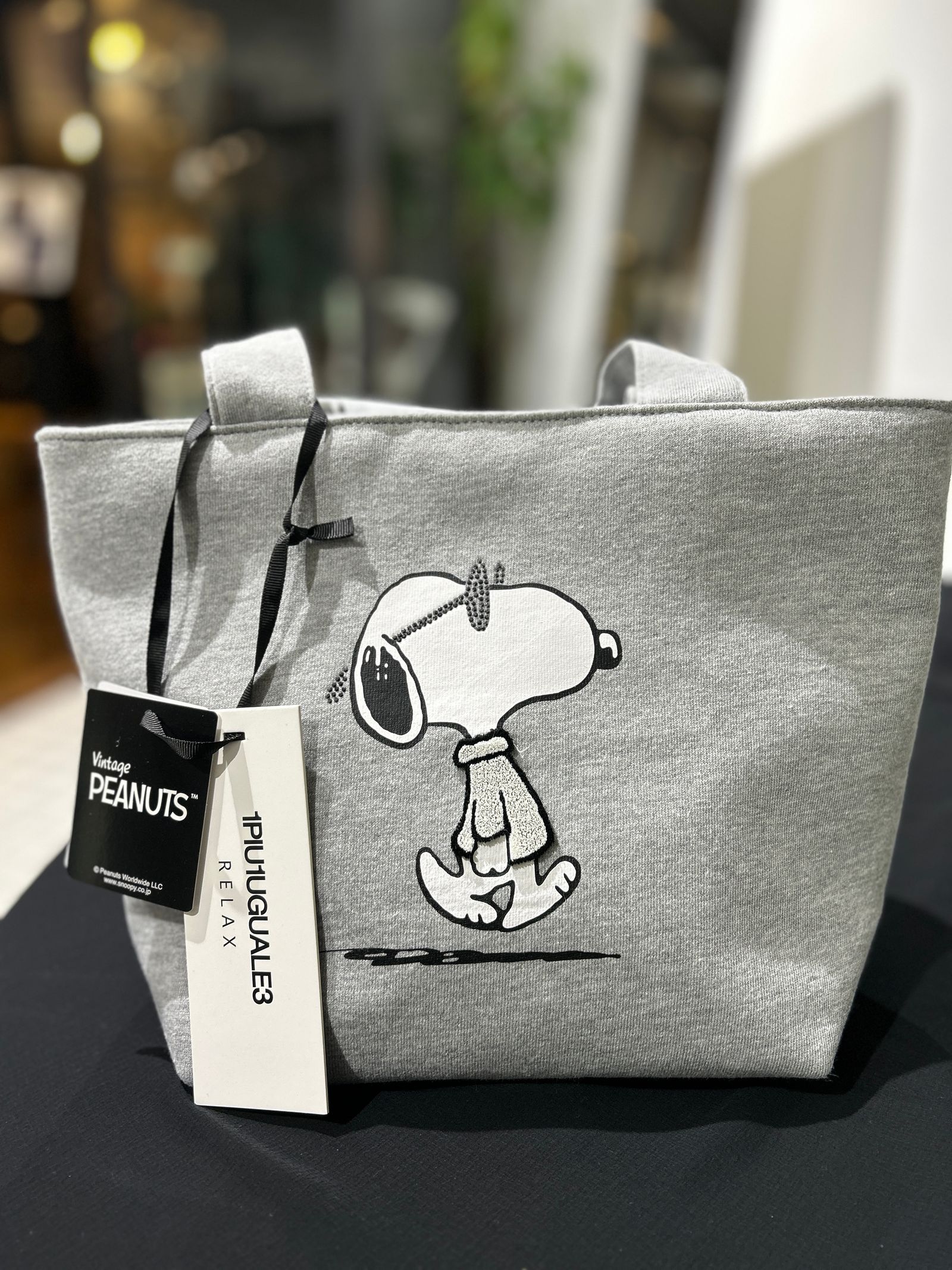 スヌーピー LUNCH BAGサングラスラインストーン /GRAY 1PIU1UGUALE3 RELAX ×PEANUTS