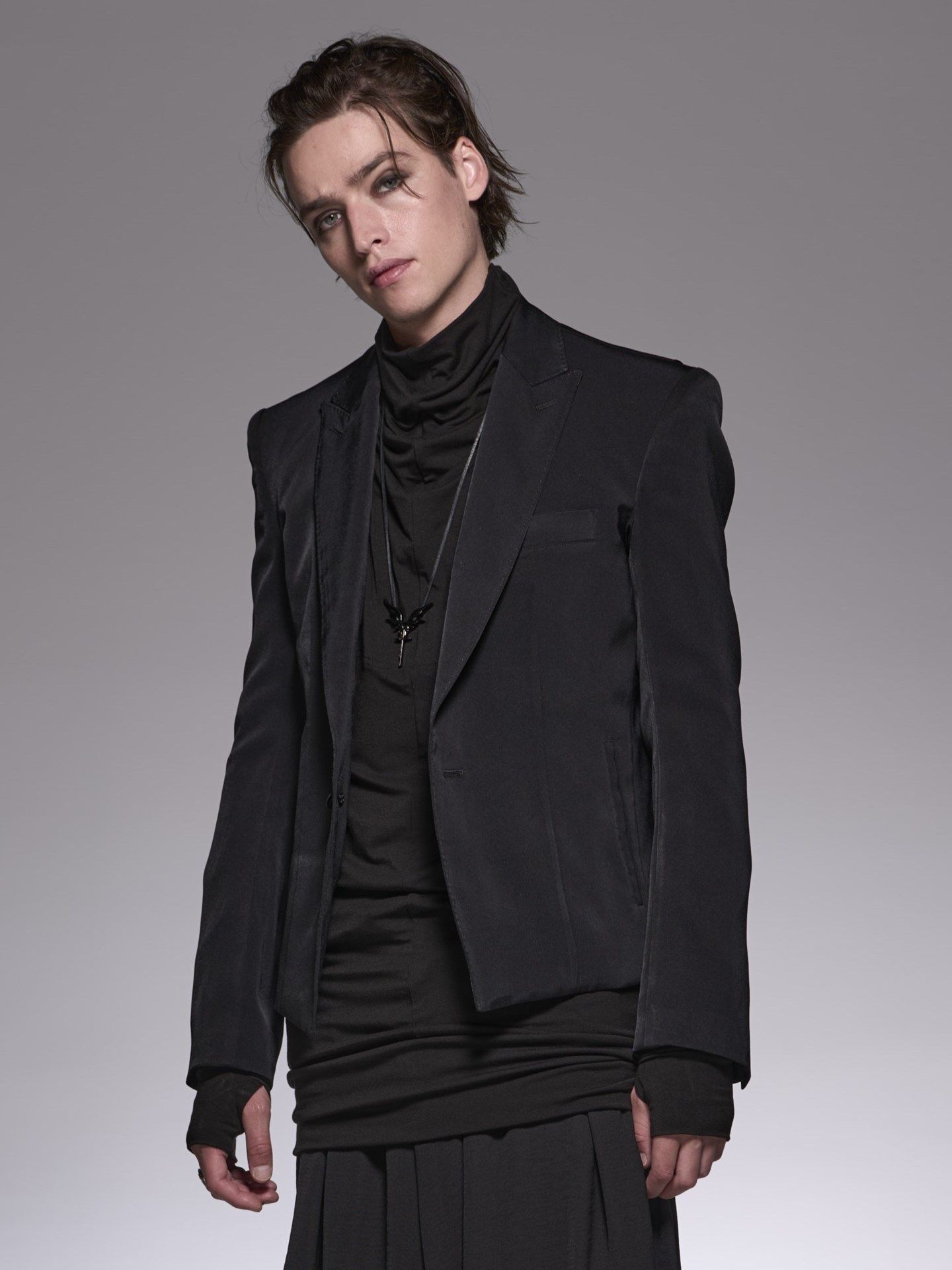 《予約品》I様専用 ShortPeackedJacket / スエードサテンショートジャケット / ブラック