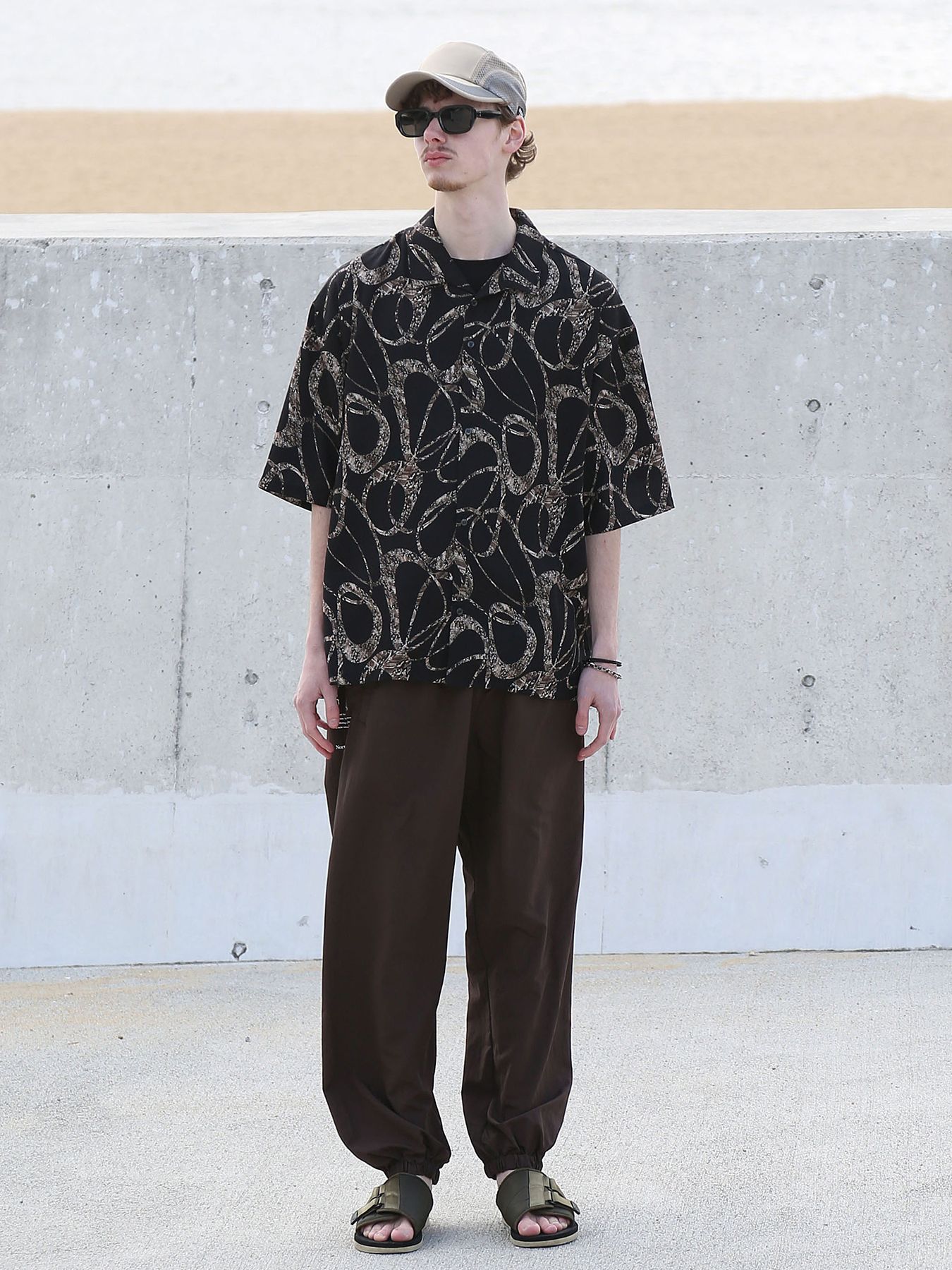 ORBIT SHIRTS / ループ柄シャツ / ブラック【QUOLT】