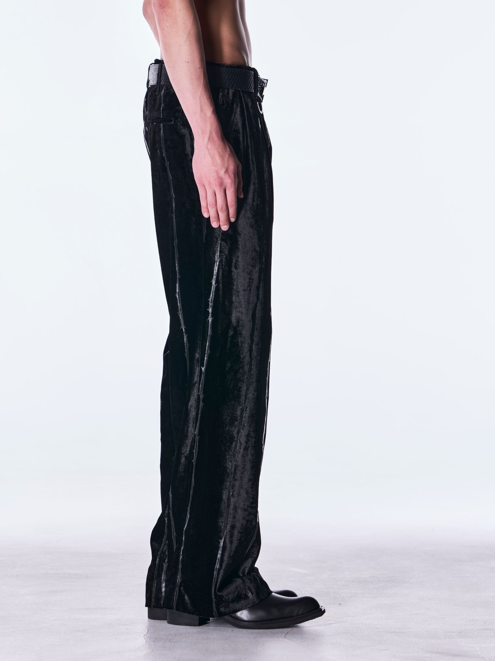 【予約品 6月29日(月) 締切】TOGE Velvet Wide Slacks / ベルベット ワイドスラックス / ブラック