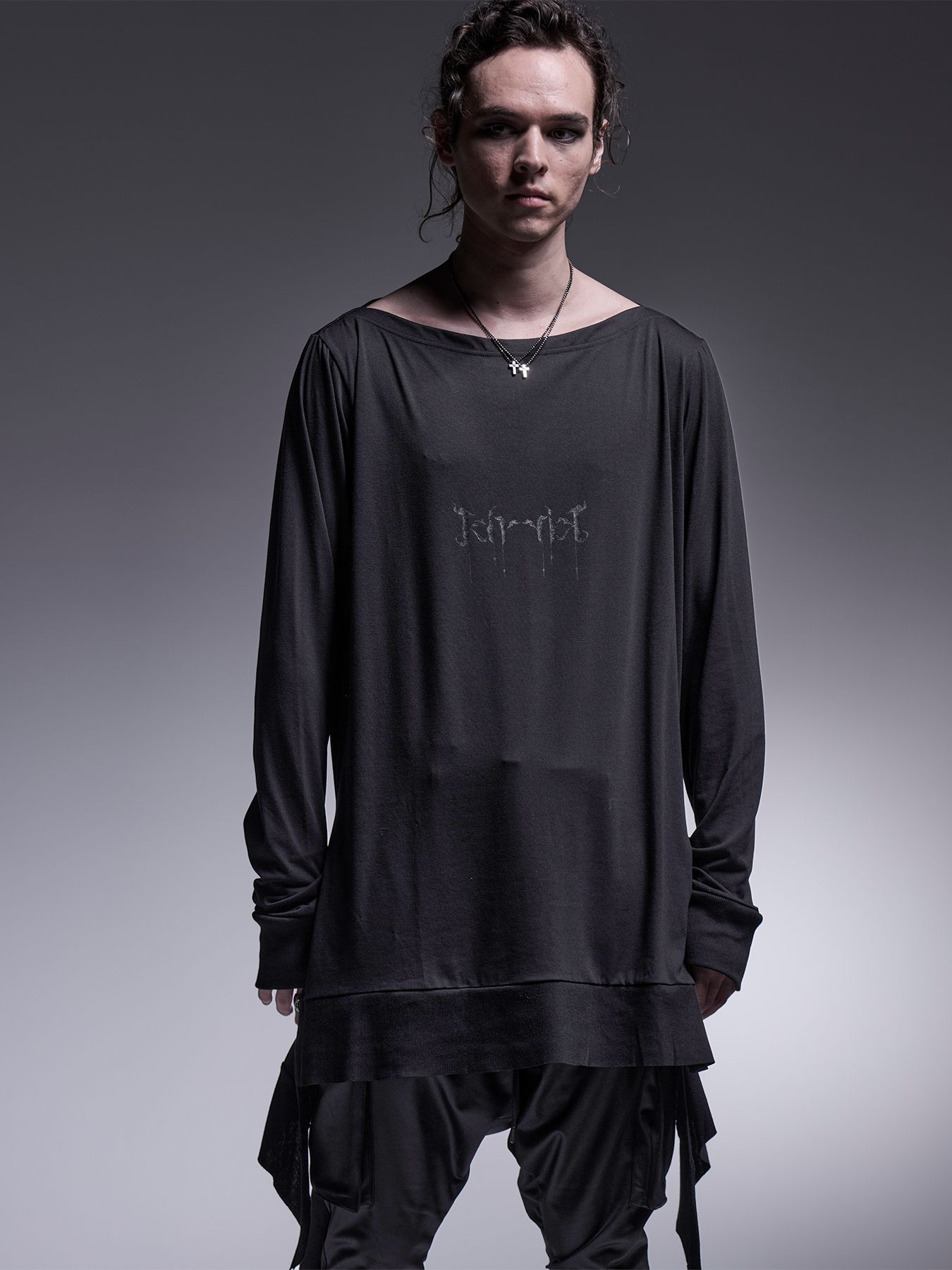 Boat Neck Flare T-Shirt / ボートネック フレアTシャツ / ブラック