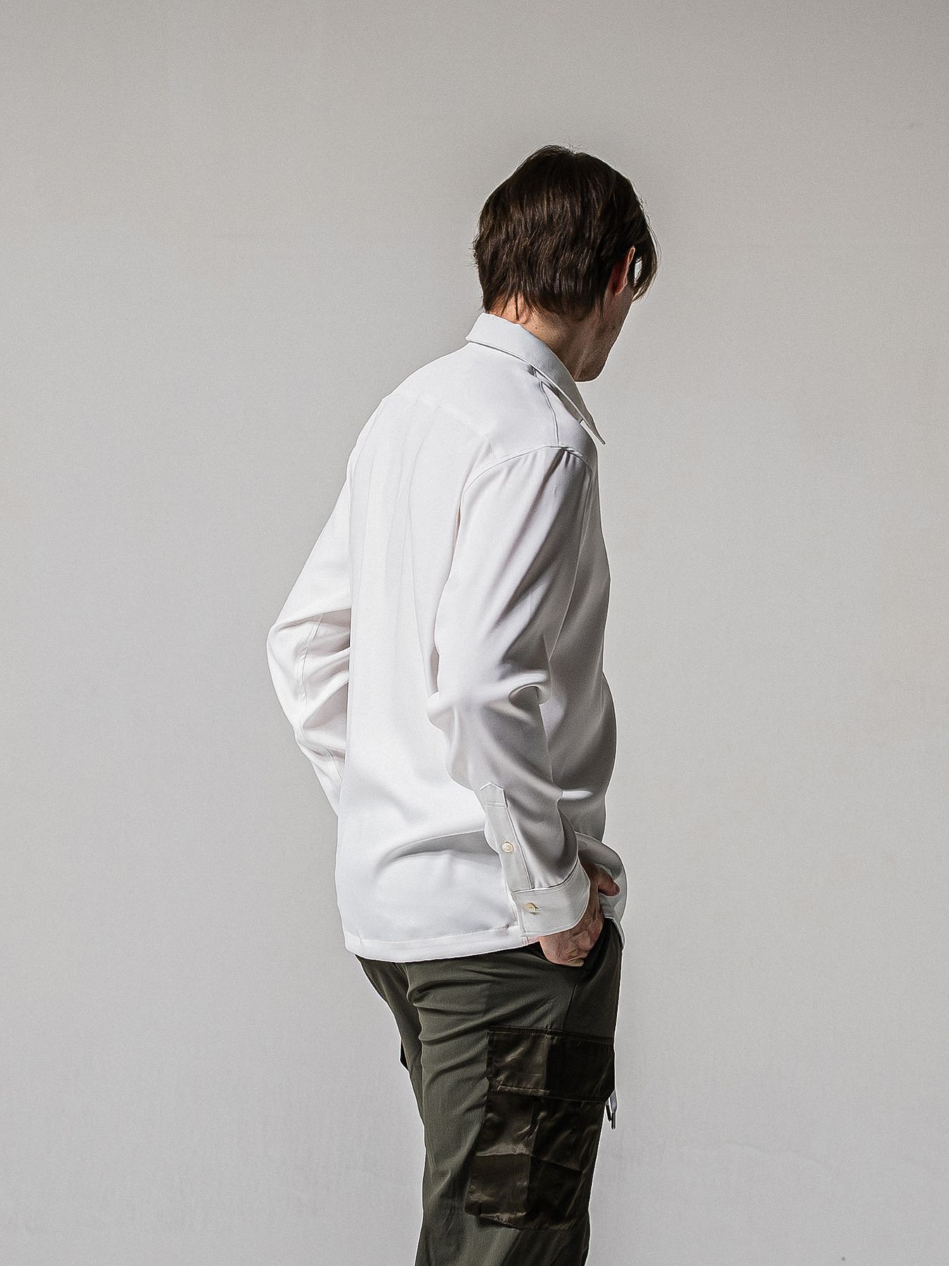 【予約品 11月16日(日) 締切】PULL OVER SATIN SHIRT / ジッププルオーバー サテンシャツ / ホワイト