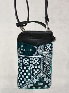 《予約品》 vermilion×RESOUND PVC Mobile pouch / ウォレットショルダーバッグ / グリーン