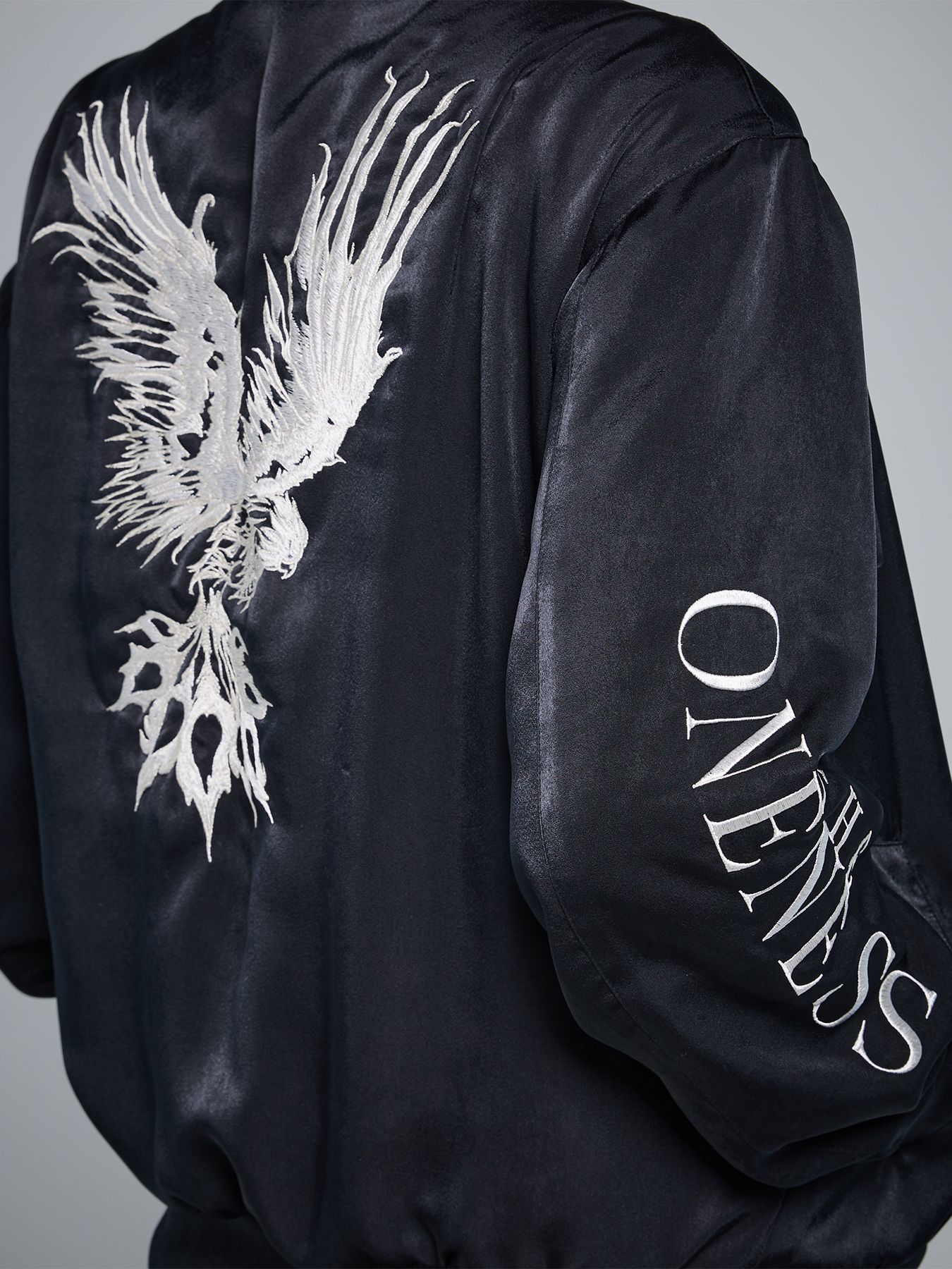 THE ONENESS - 【予約品 5月18日(日) 締切】Reversible Bomber