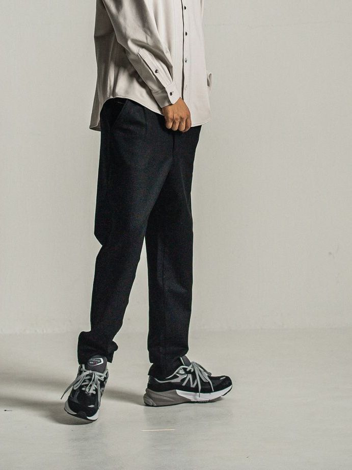 《予約9月1日18時締め》 PAT WIDE EASY PANTS  / カシミアウールパンツ / ブラック