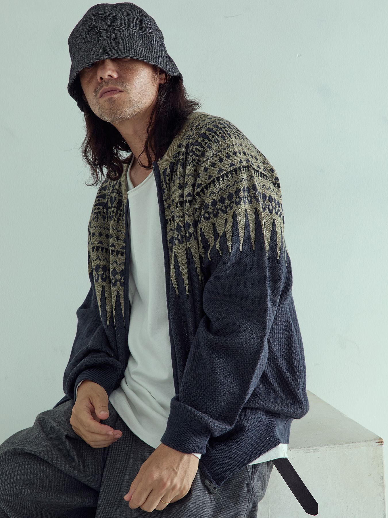 【予約品 】ARROWKNIT / ジャガードニットカーディガン / ネイビー×杢ベージュ系