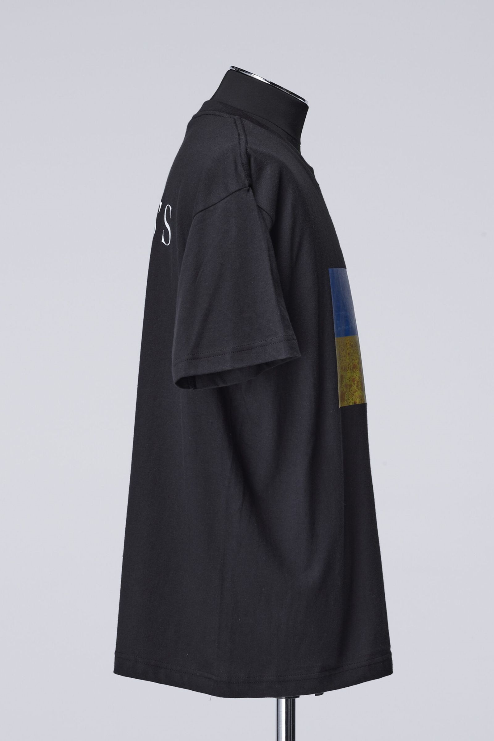 《予約》 Ukraine CharityT-shirt / ブラック 【THE ONENESS】 10月以降入荷予定