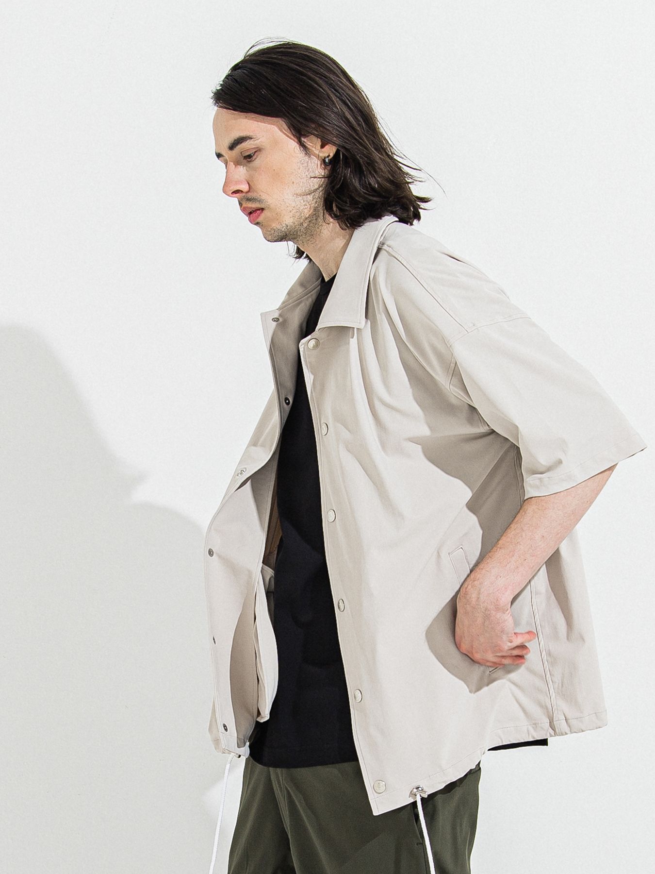 【予約品 】NYLON HALF COACH JACKET / グレージュ