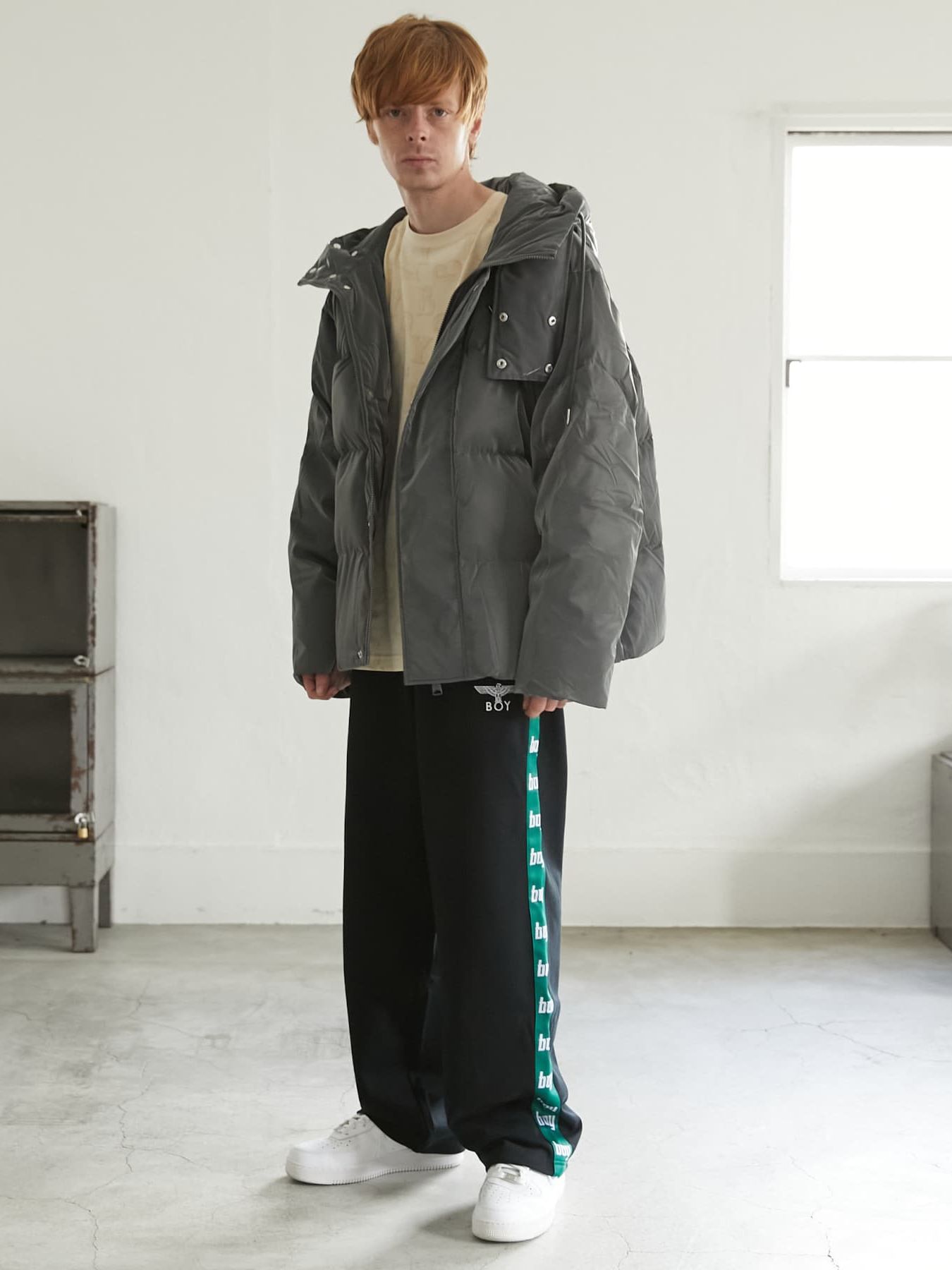 BOY UTILITY TRACK PANTS BLACK / イージーパンツ / ブラック