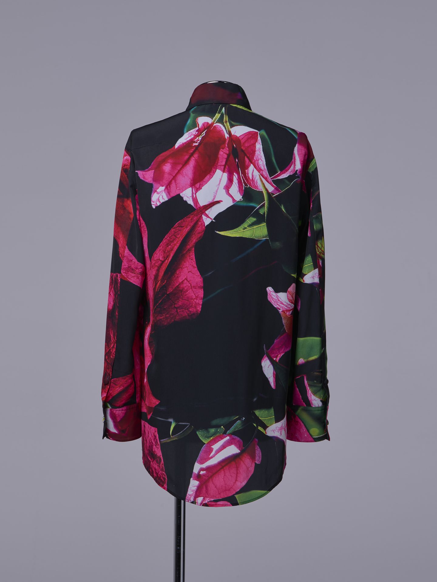 《予約品11月4日 》 ALOHA Shirt / アロハシャツ / ブラック・ブーゲンビリア