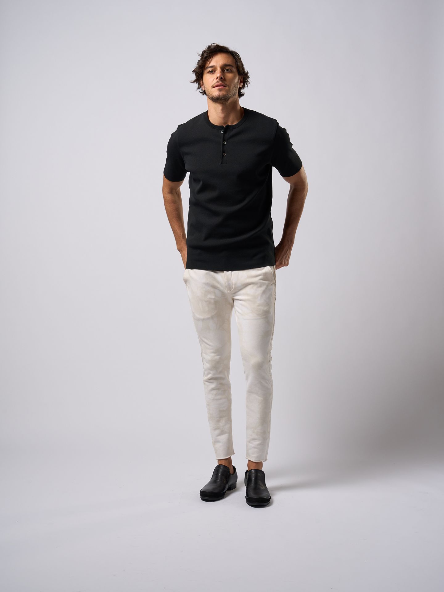 【予約品9月19日 10時締め】 soft leather slip-on / レザースリッポン / ブラック