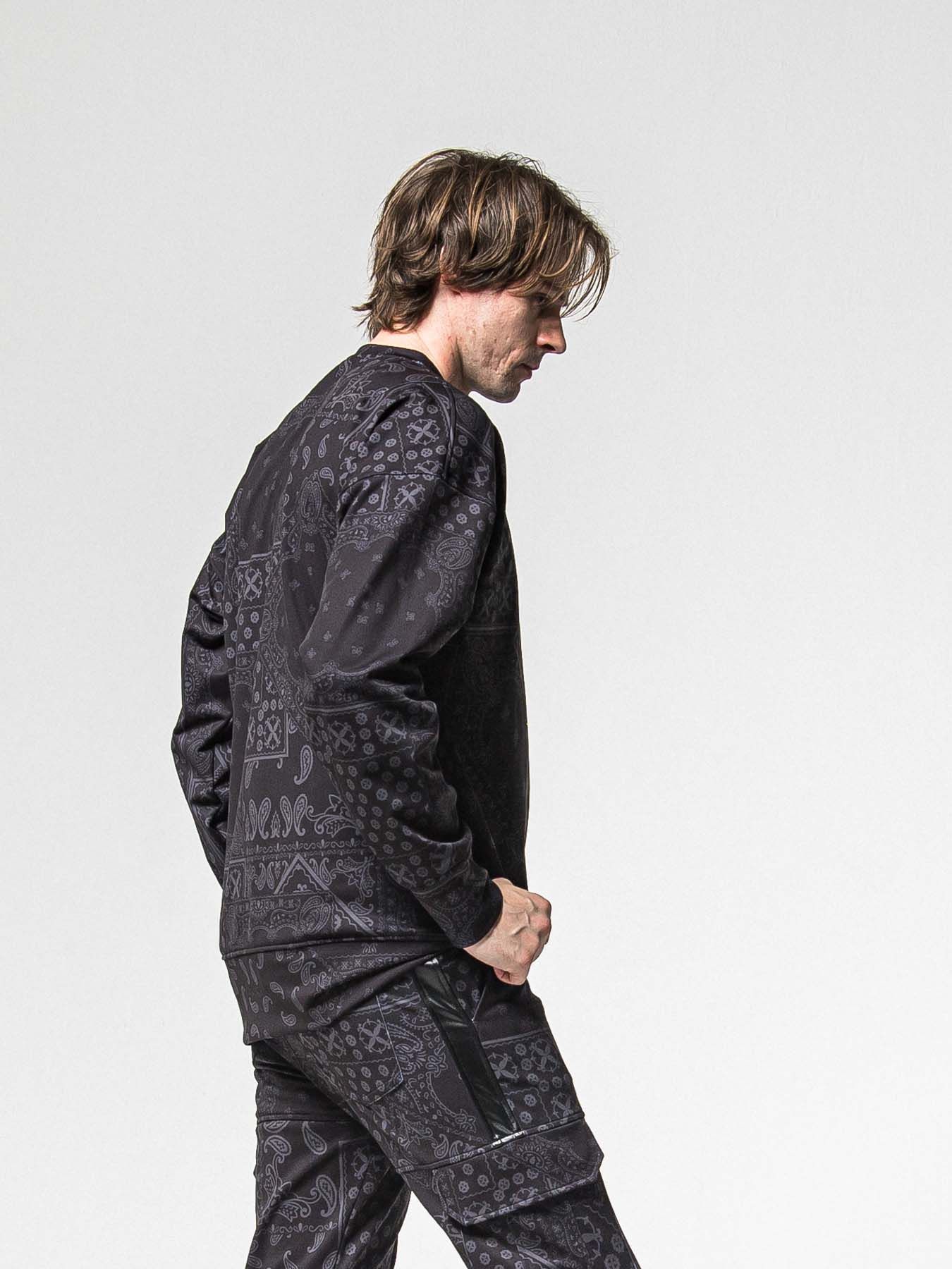 【予約品 8月31日(日) 締切】PAISLEY BACK FLEECE DROP TRAINER / ペイズリー バックフリース ドロップショルダートレーナー / ブラック