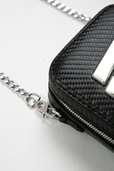 BOY MINI SHOULDER BAG / ブラック 【BOY LONDON】