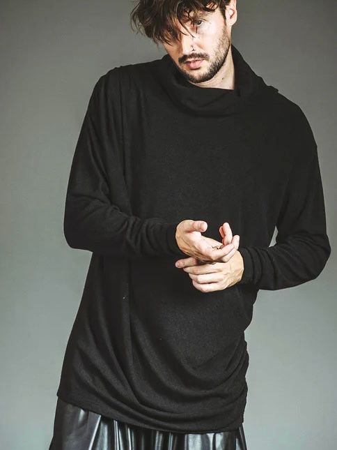 ボリュームネックギャザードレープPO BLACK【NO ID.】