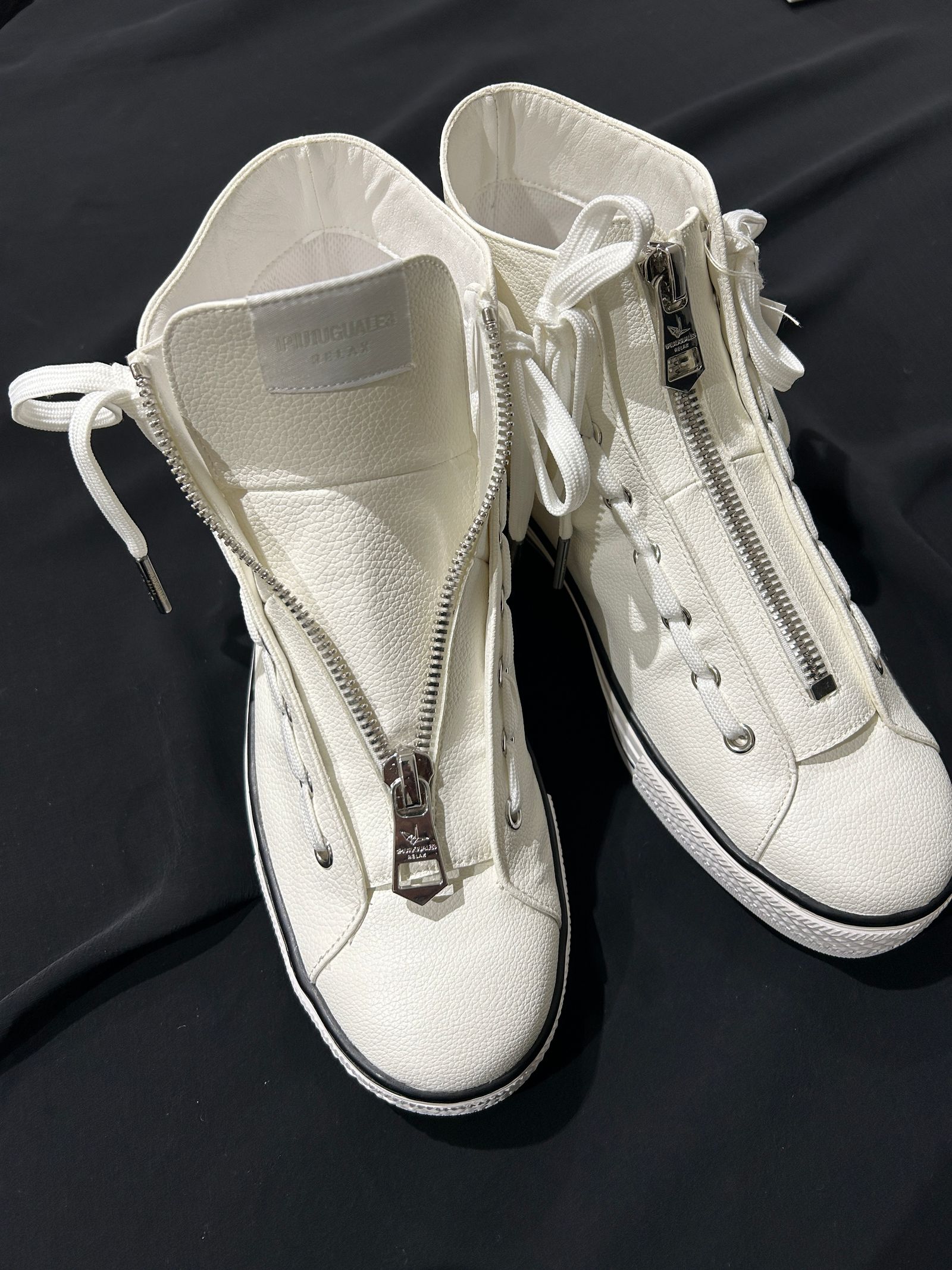 LUXURIOUS ZIP ハイカットスニーカーホワイト 【1PIU1UGUALE3 RELAX】