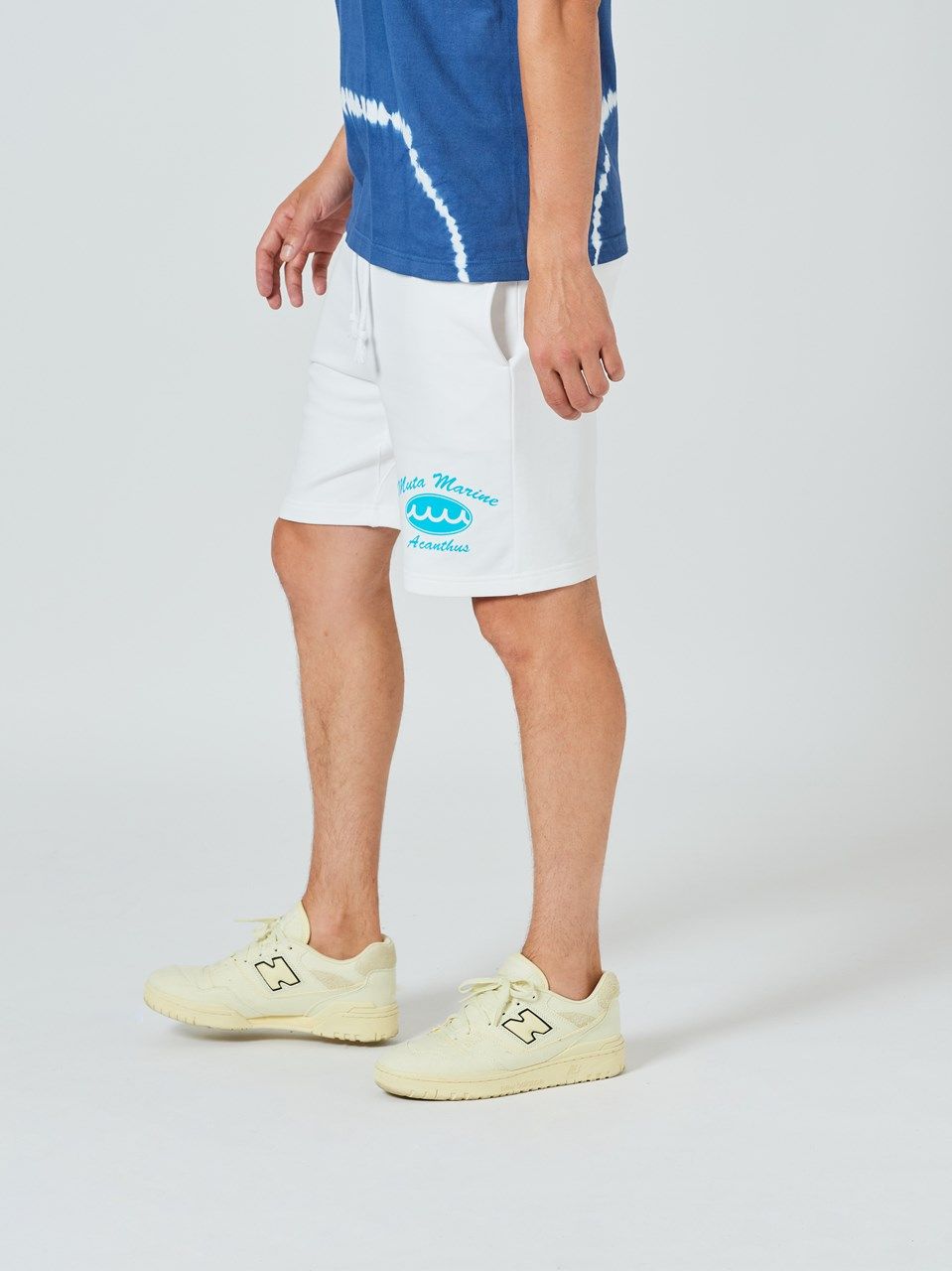 (予約品2023年10月19日18時締め) muta Circle Logo Sweatshorts / スウェットショートパンツ / ホワイト 【Acanthus×muta】
