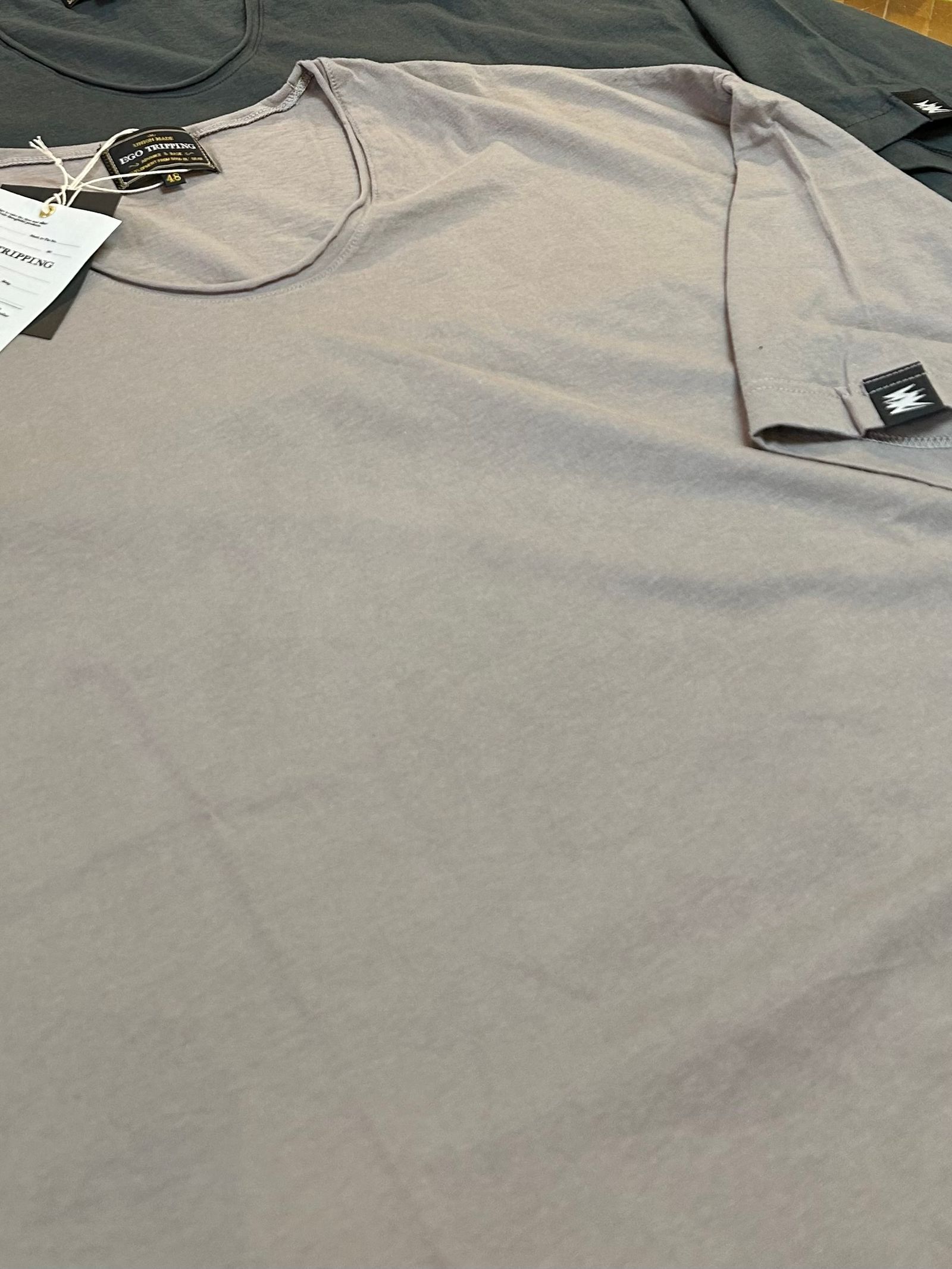 【予約】NERD TEE /Uネック Tシャツ / グレージュ