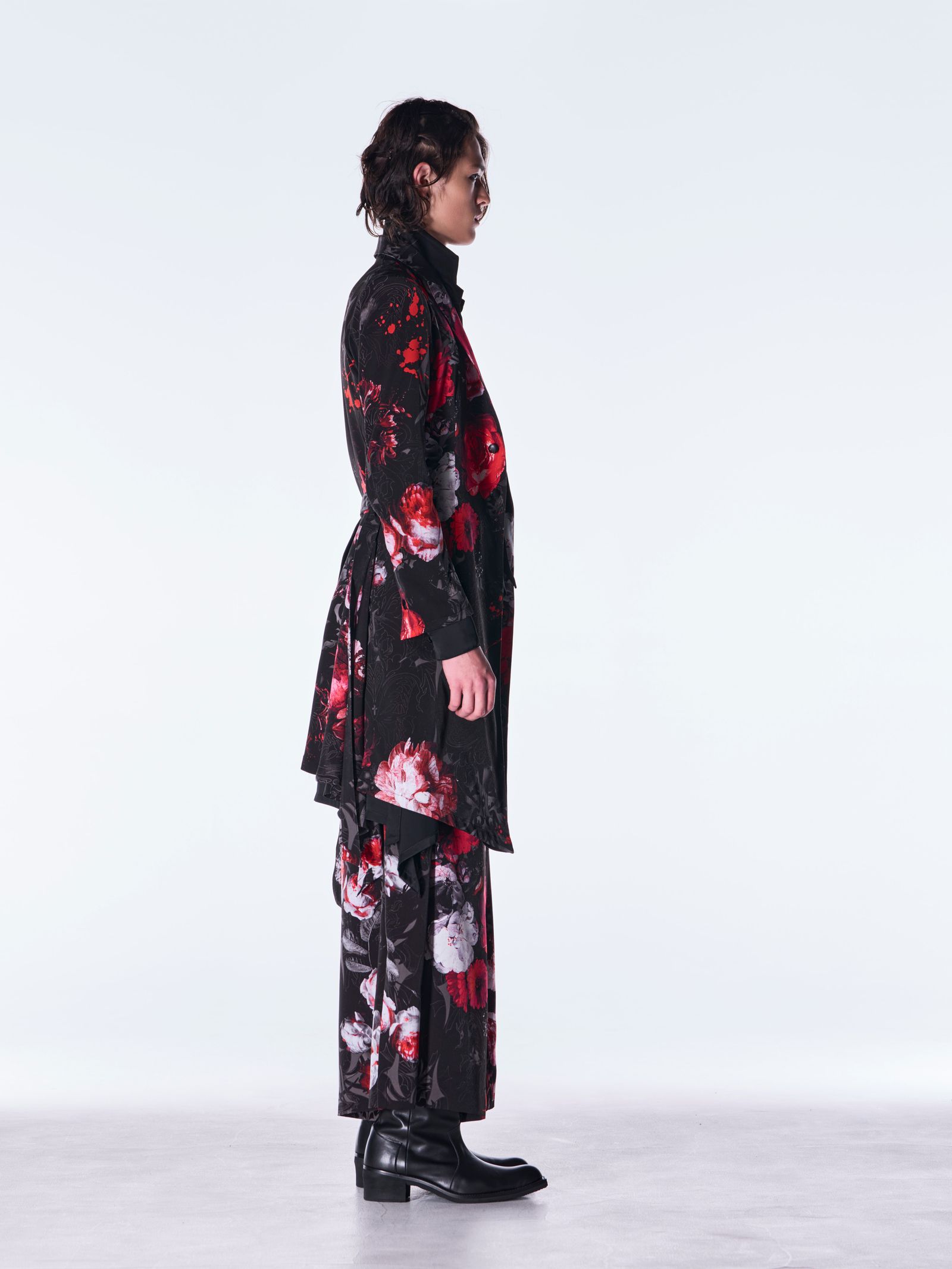 【予約品 6月29日(月) 締切】Goth Flora Suede Satin Flare Jacket / フレアジャケット / ブラック