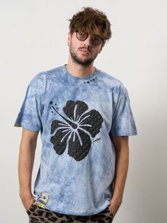【予約品 10月16日(木) 締切】7oz ピグメントウォッシュドコットン天竺 フラワーフォームプリント SSシャツ / ライトブルー