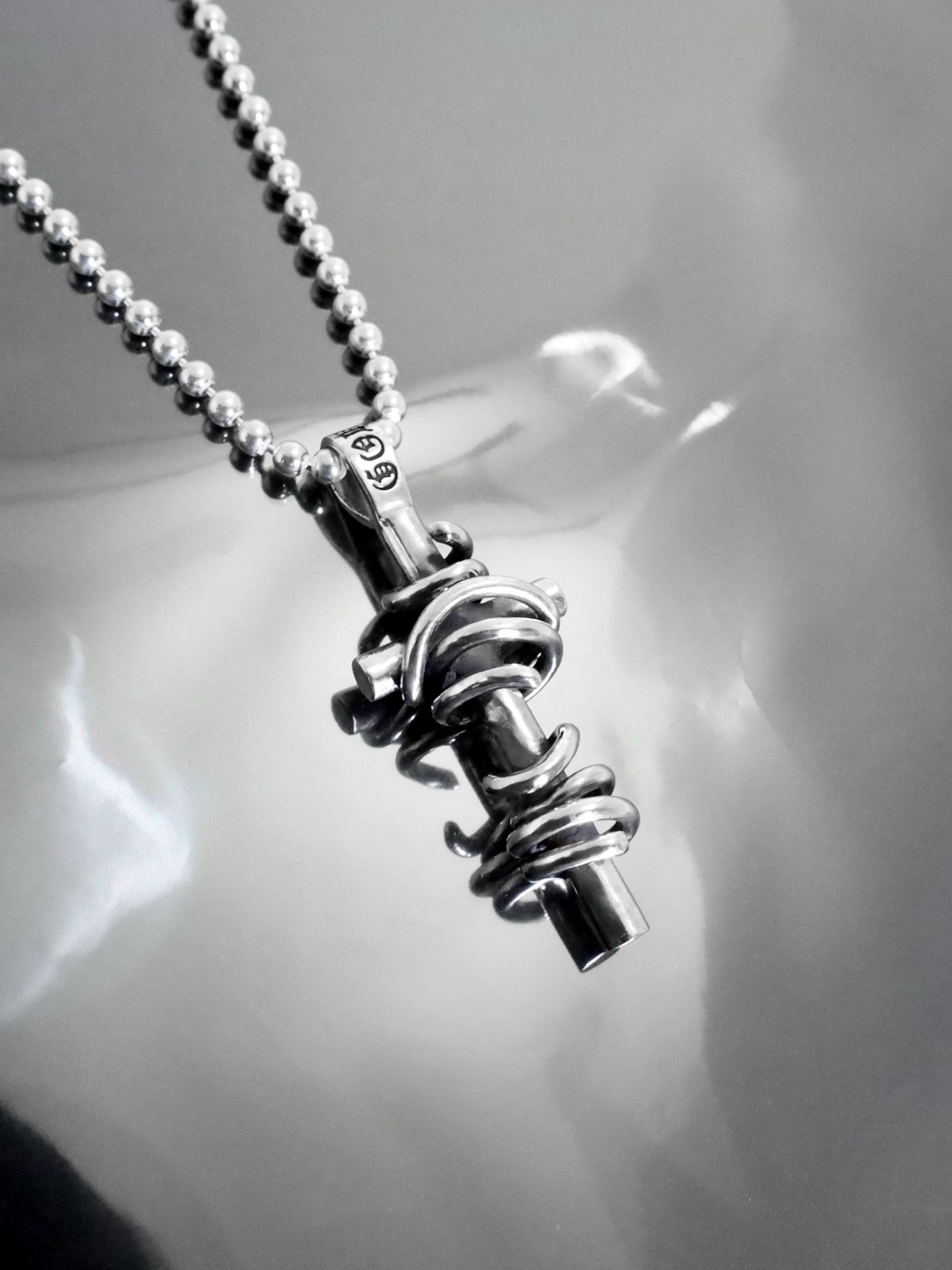 《受注生産》 THORNY CROSS PENDANT / ソーニークロスペンダント  / 注文から4週間~後入荷予定