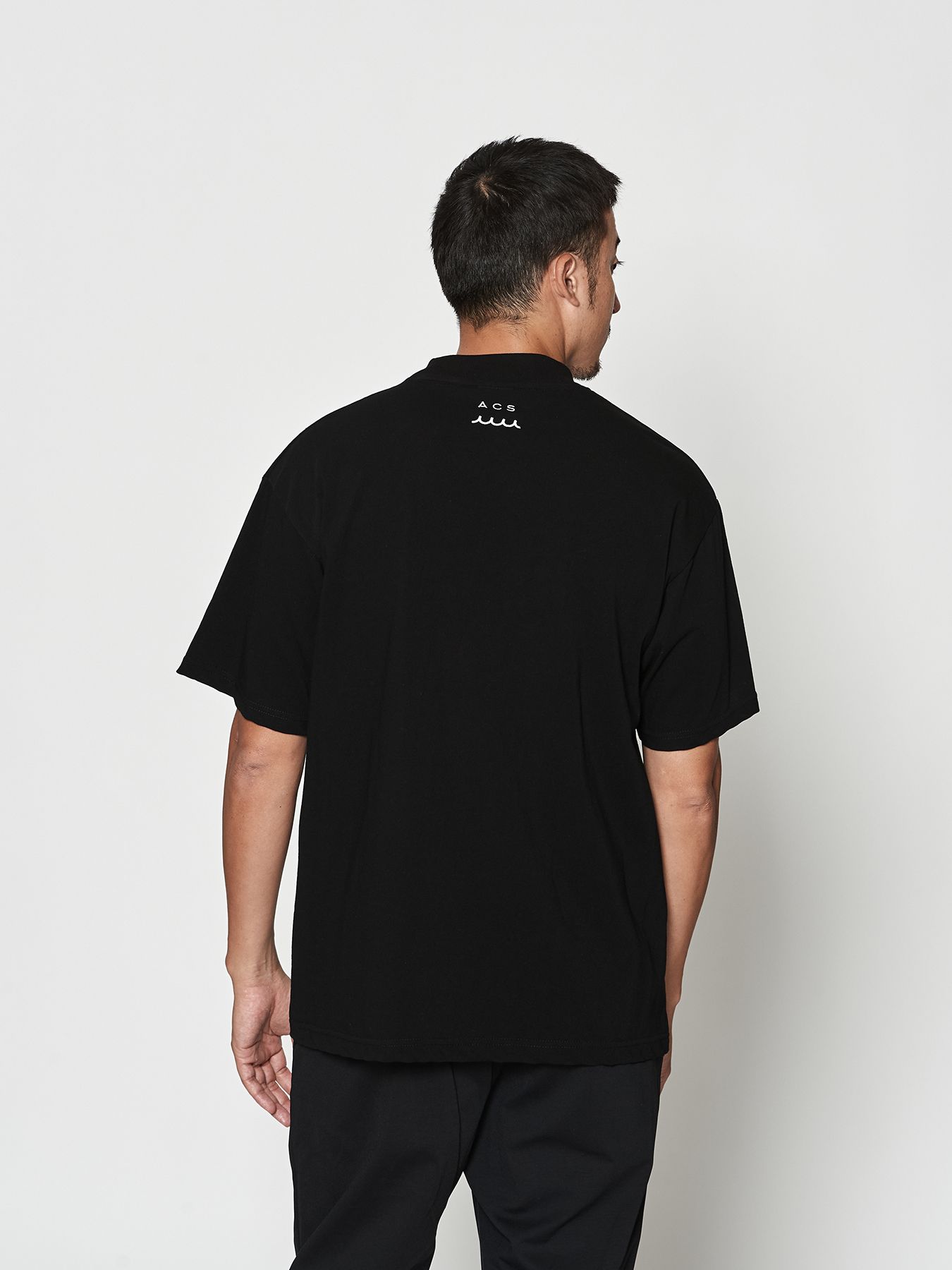 【予約品 10月9日(木) 締切】muta Mock Neck Pocket Tee / Tシャツ / ホワイト【Acanthus × muta MARINE】