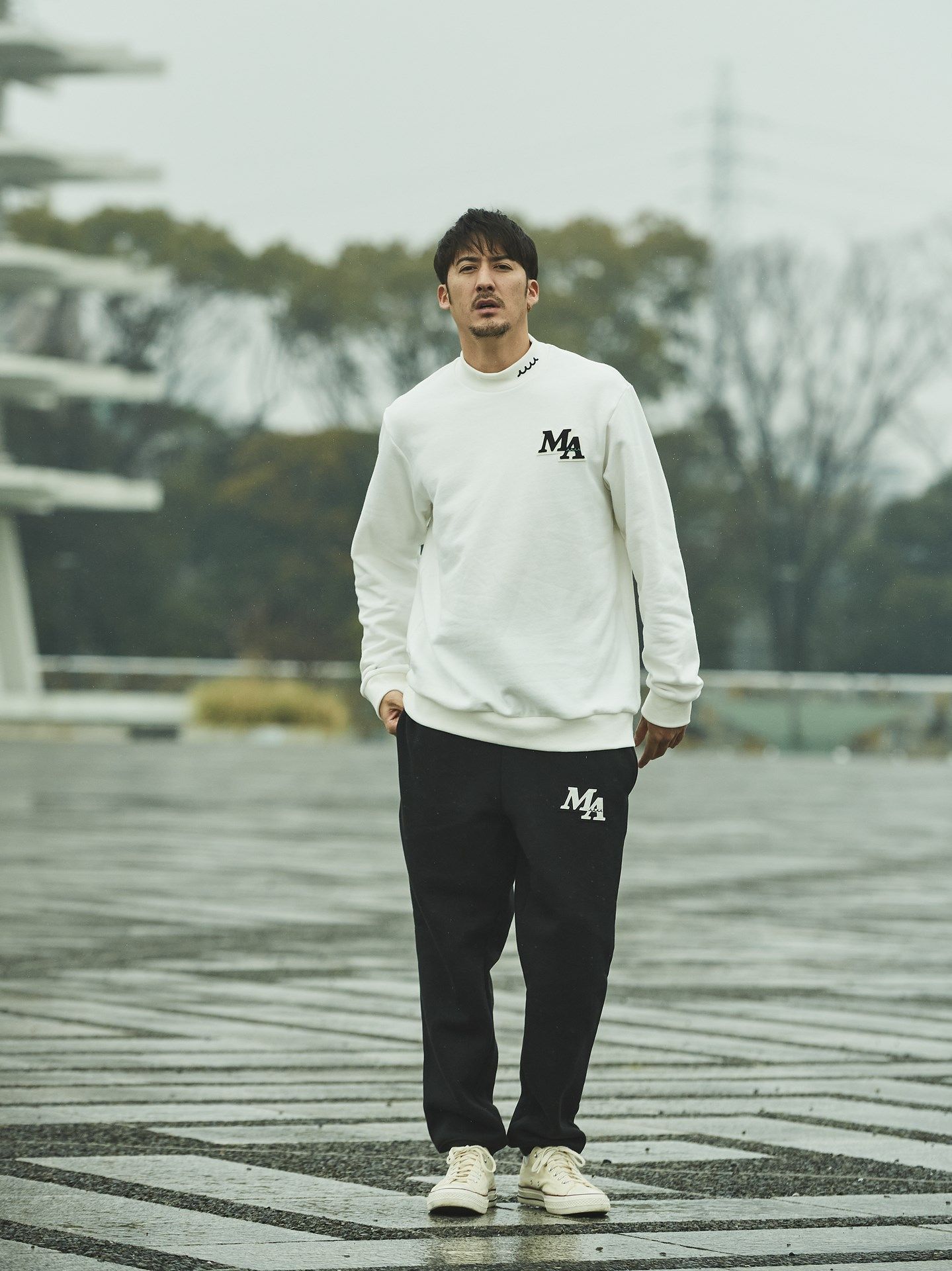 muta Mockneck Sweatshirt / スウェット / ホワイト 【Acanthus×muta】