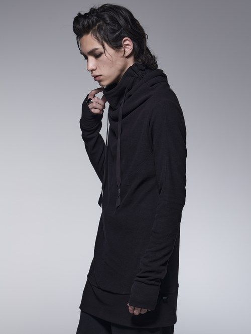 《予約品》 LooseHighNeck / ルーズハイネックネックヒートテック素材 / ブラック 【kiryuyrik】
