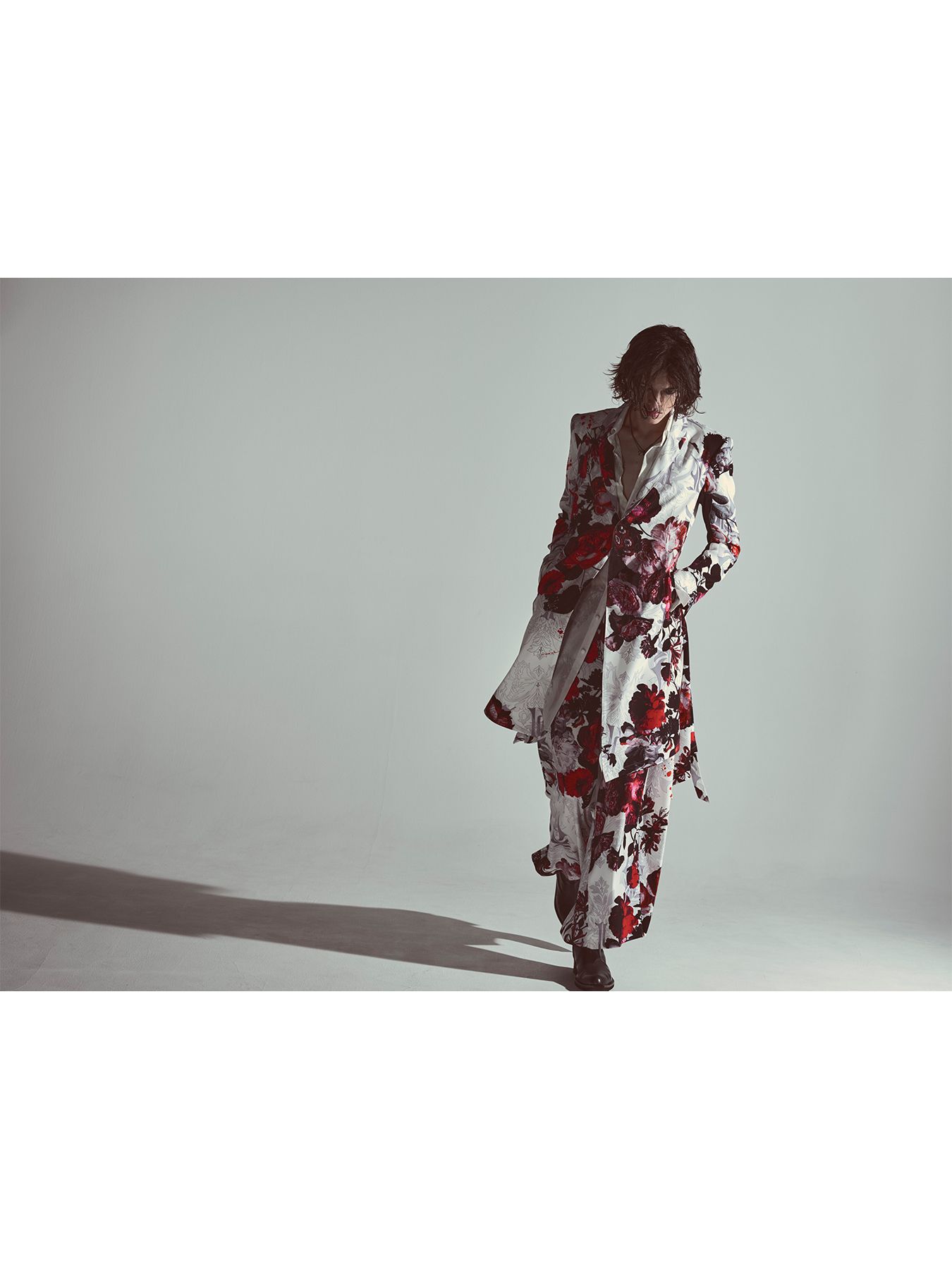 【予約品 6月29日(月) 締切】Goth Flora Suede Satin Flare Jacket / フレアジャケット / ホワイト