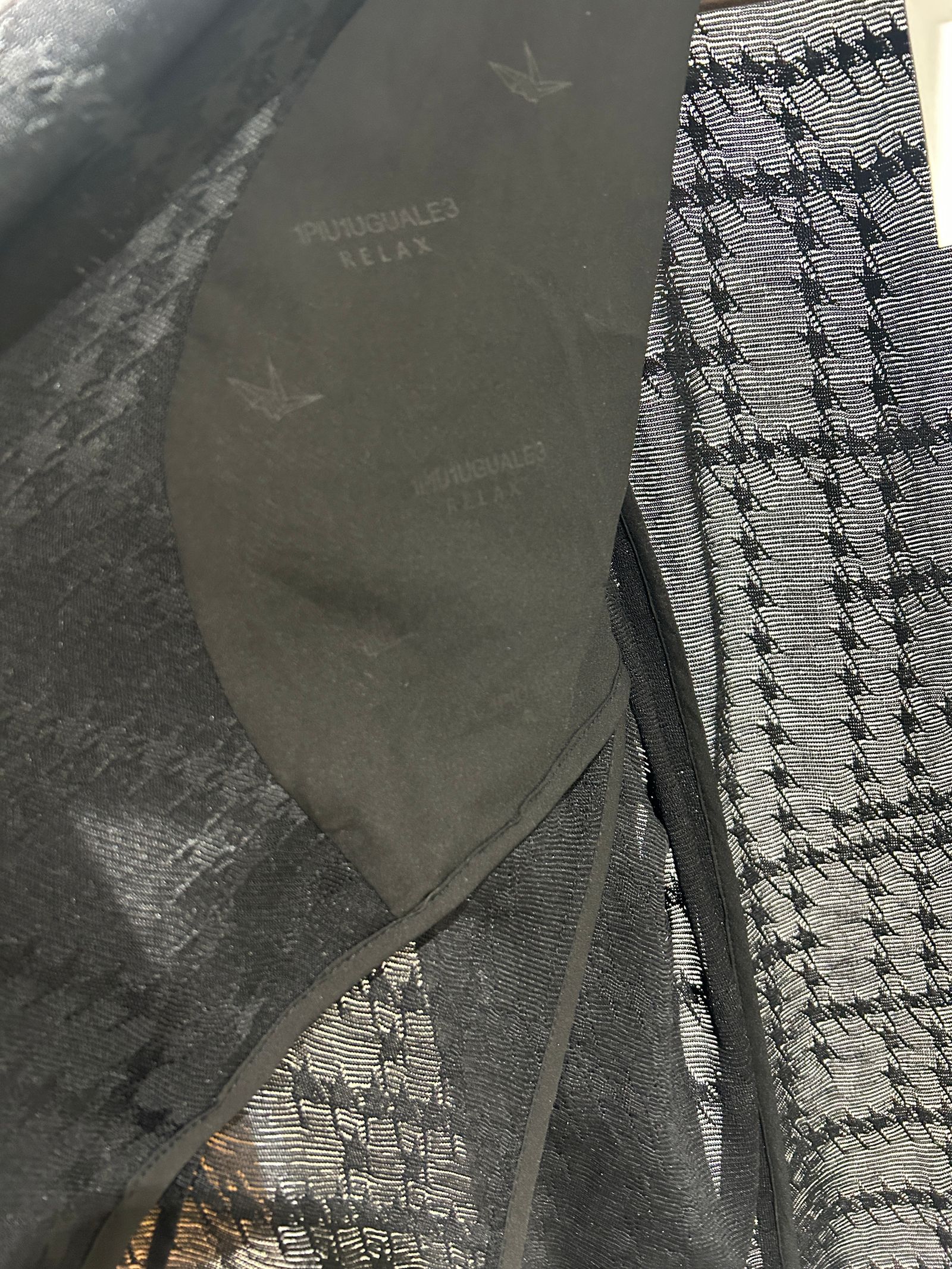 ランダム千鳥柄テーラードジャケット  2つ釦 ジャガード 一枚仕立て 1PIU1UGUALE3 RELAX USK-26017